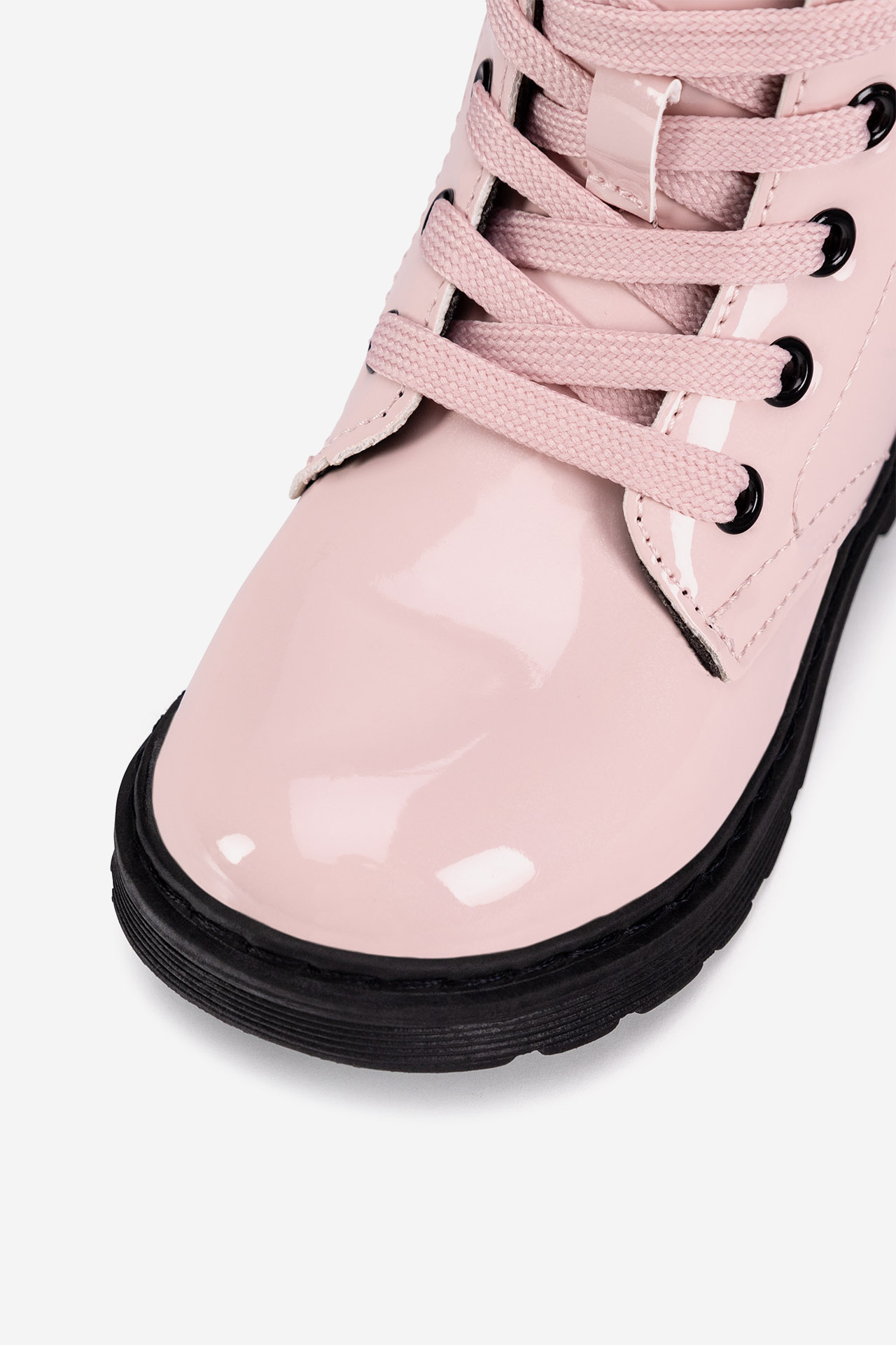 Šněrovací vyšší obuv SVĚTLE RŮŽOVÁ