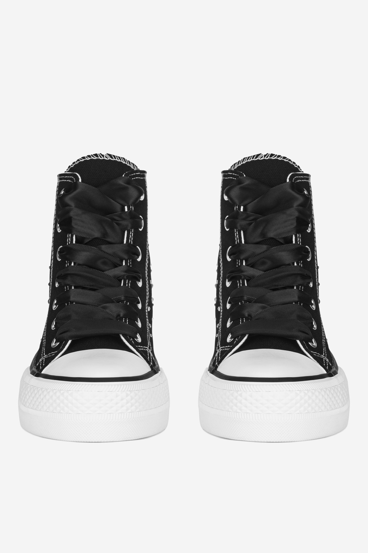 Platnene superge Črna