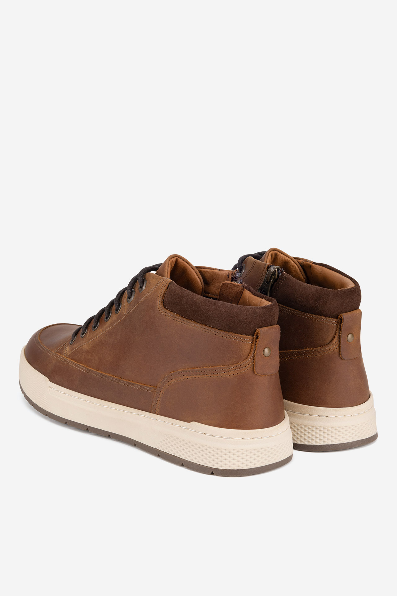 Šněrovací vyšší obuv CAMEL