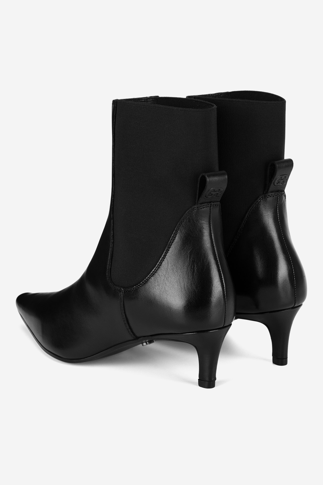 Kotníková obuv ČERNÁ