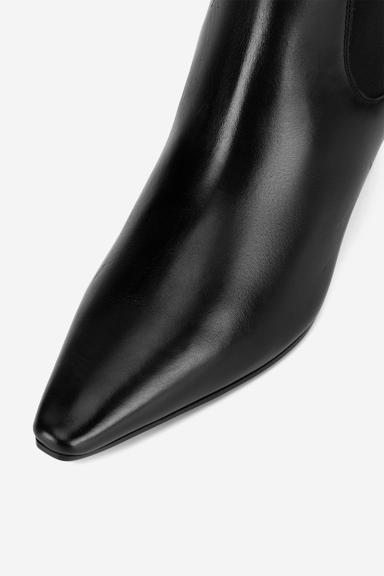 Kotníková obuv ČERNÁ