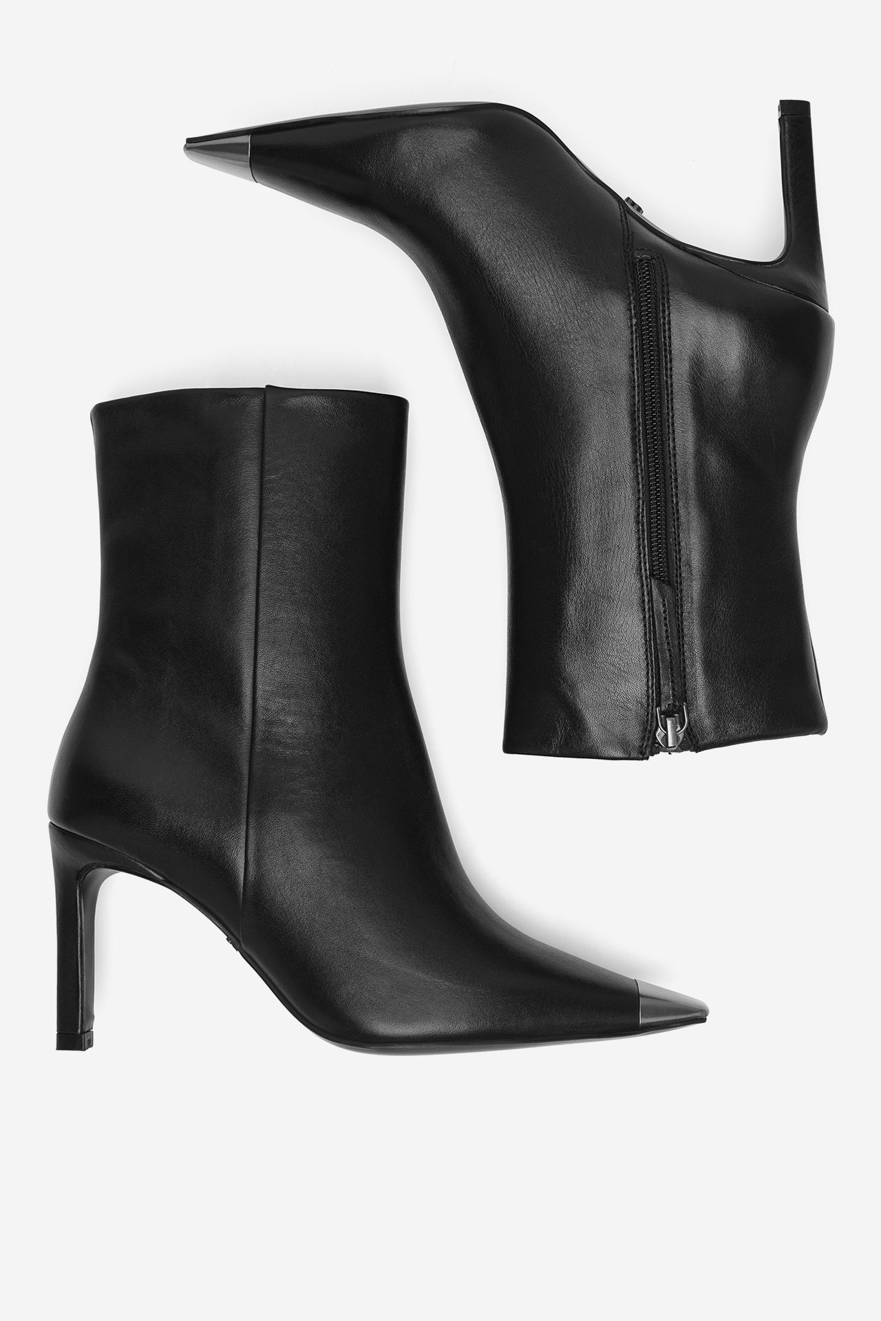 Kotníková obuv ČERNÁ