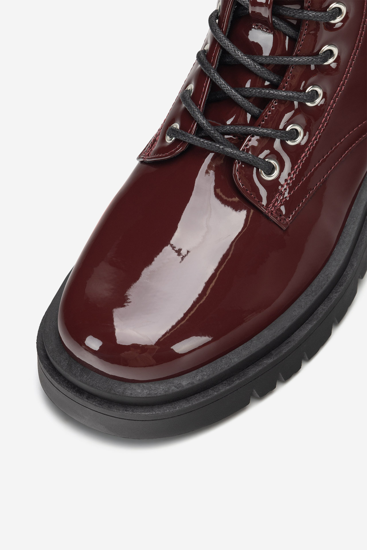 Gležnjarji z vezalkami Bordo rdeča