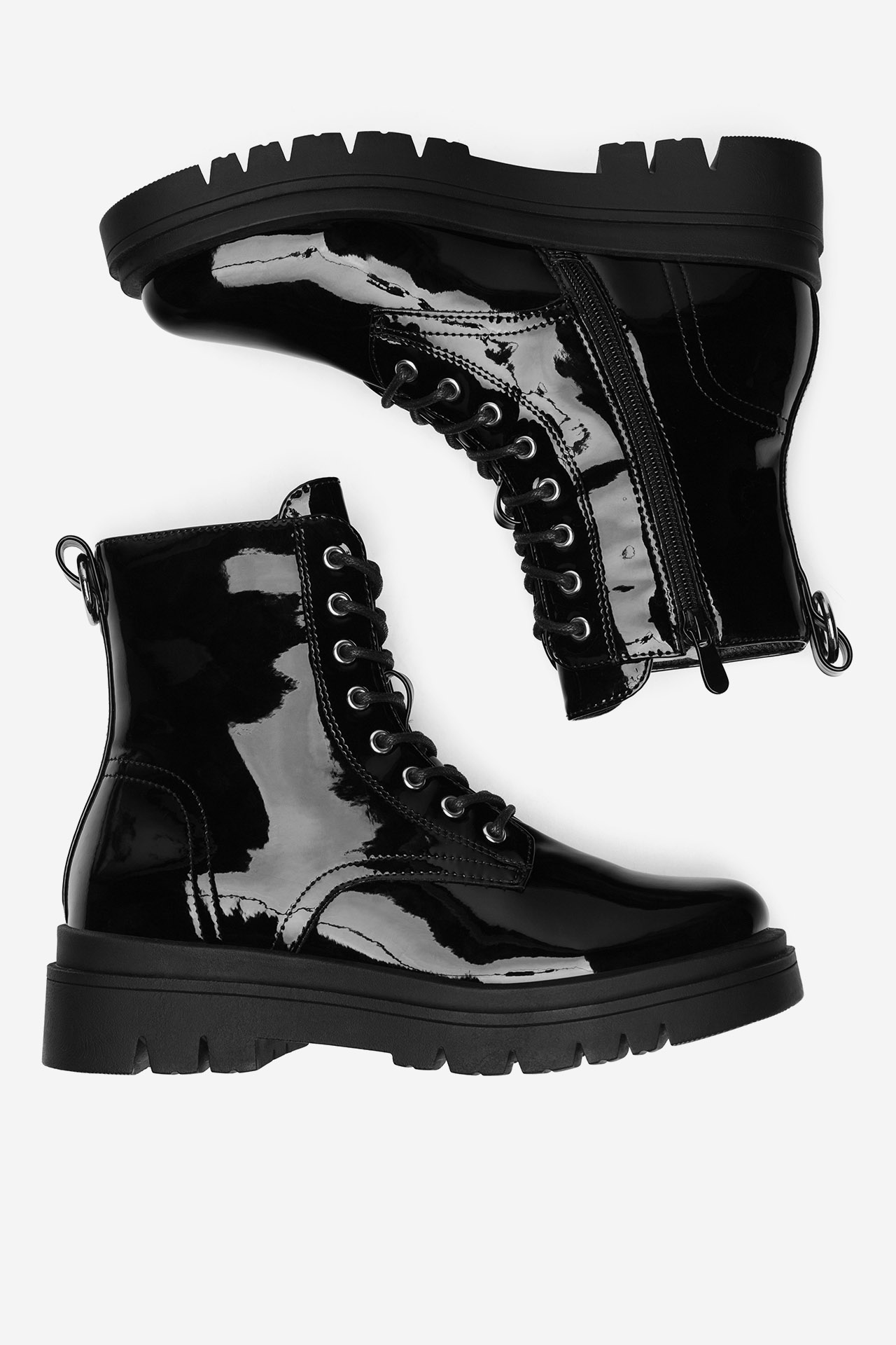 Šněrovací vyšší obuv ČERNÁ