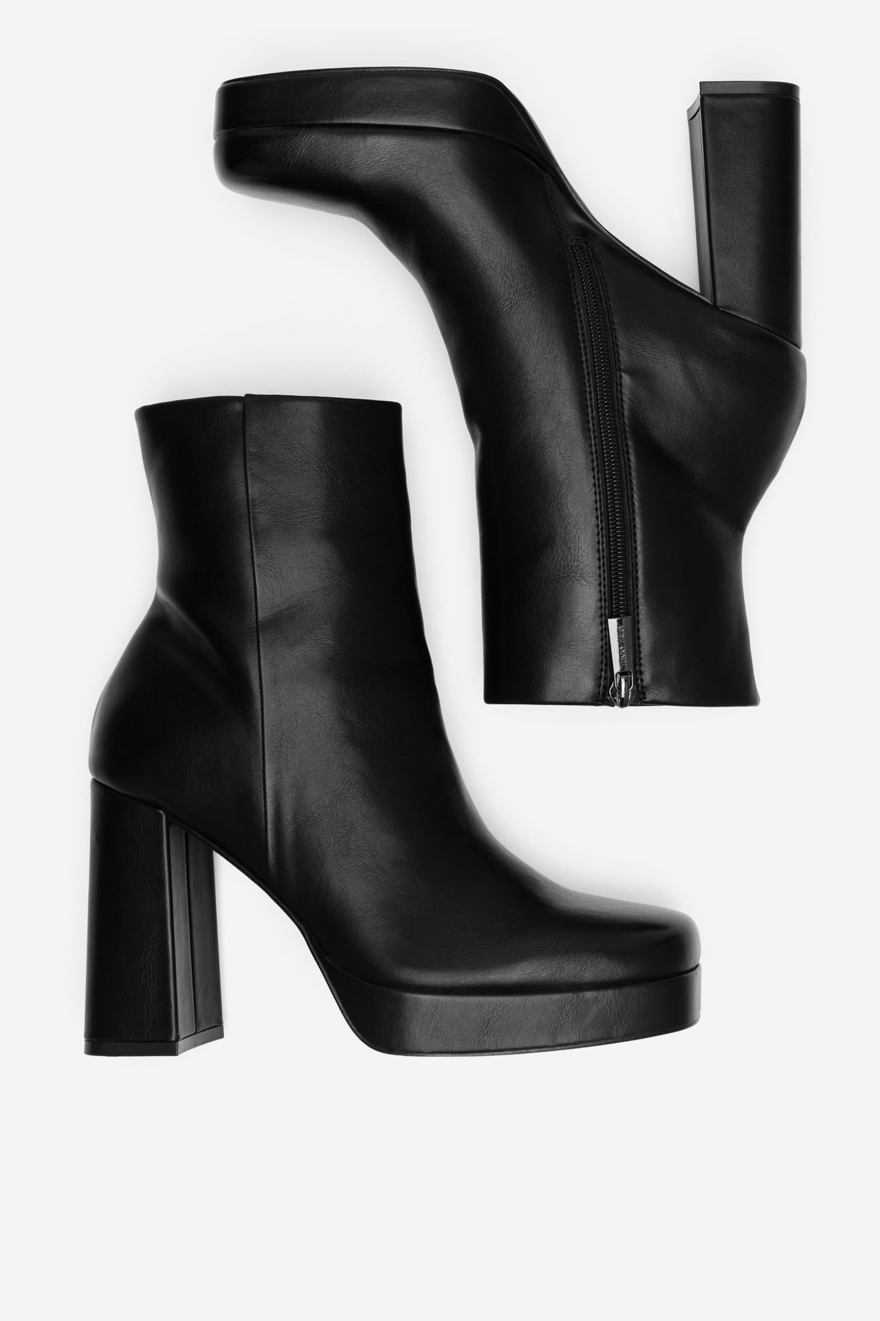 Členková obuv Čierna