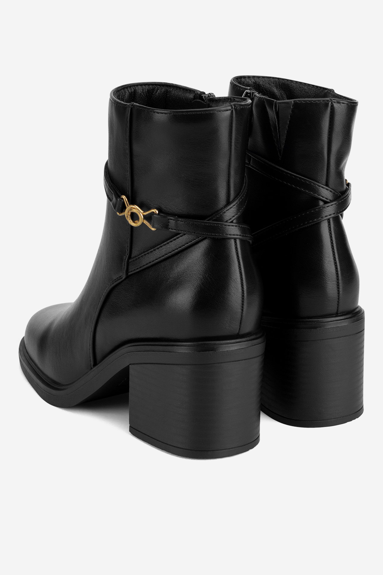 Členková obuv Čierna