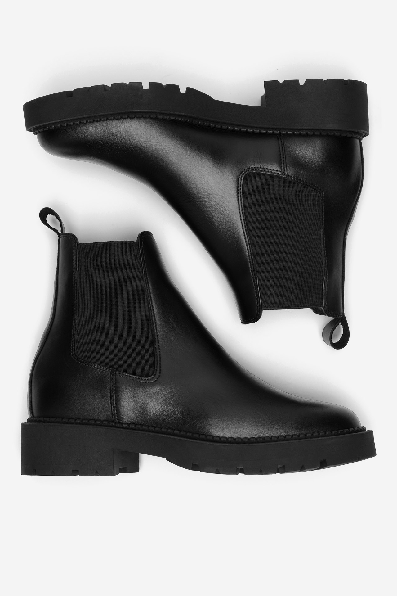 Kotníková obuv ČERNÁ