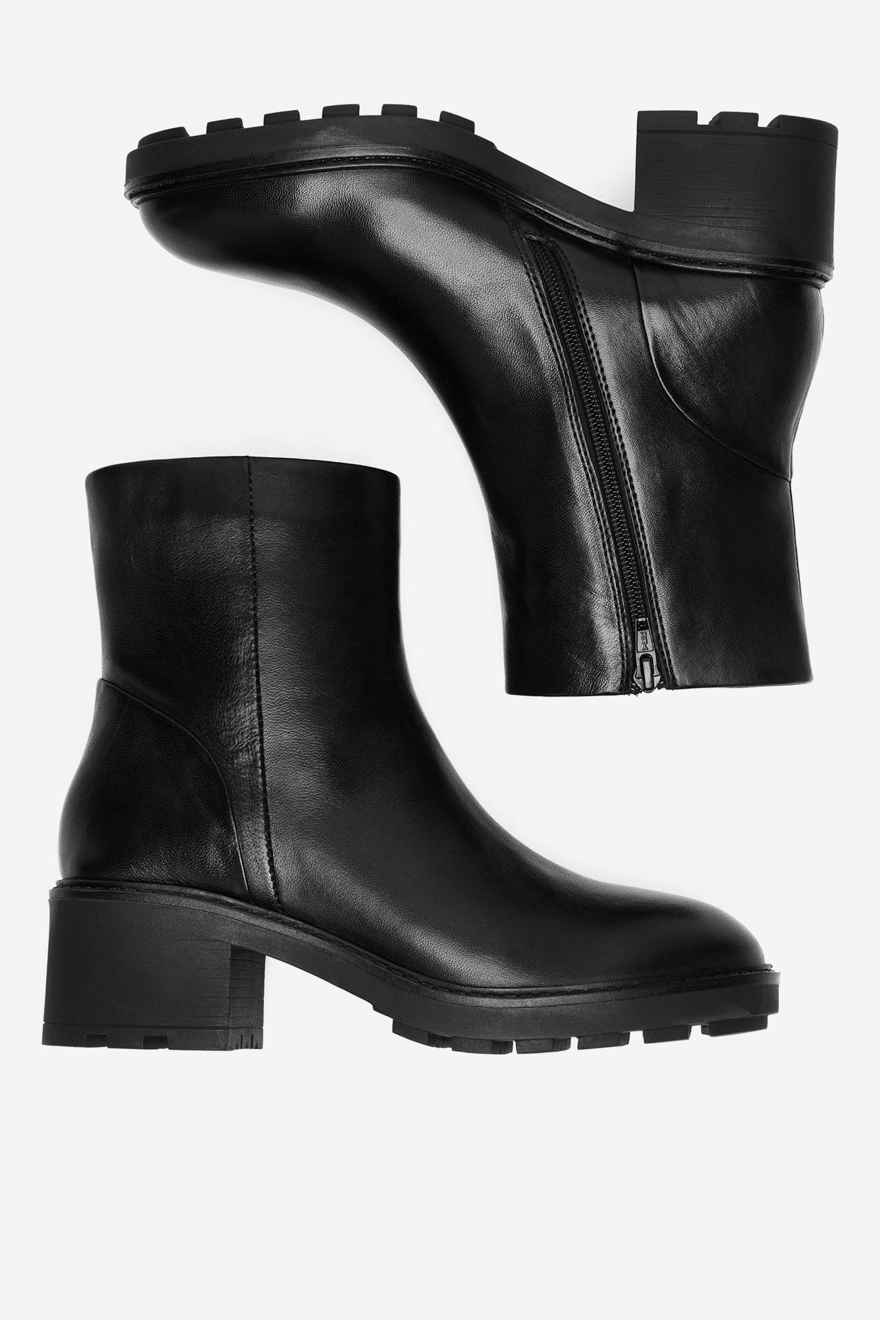 Kotníková obuv ČERNÁ