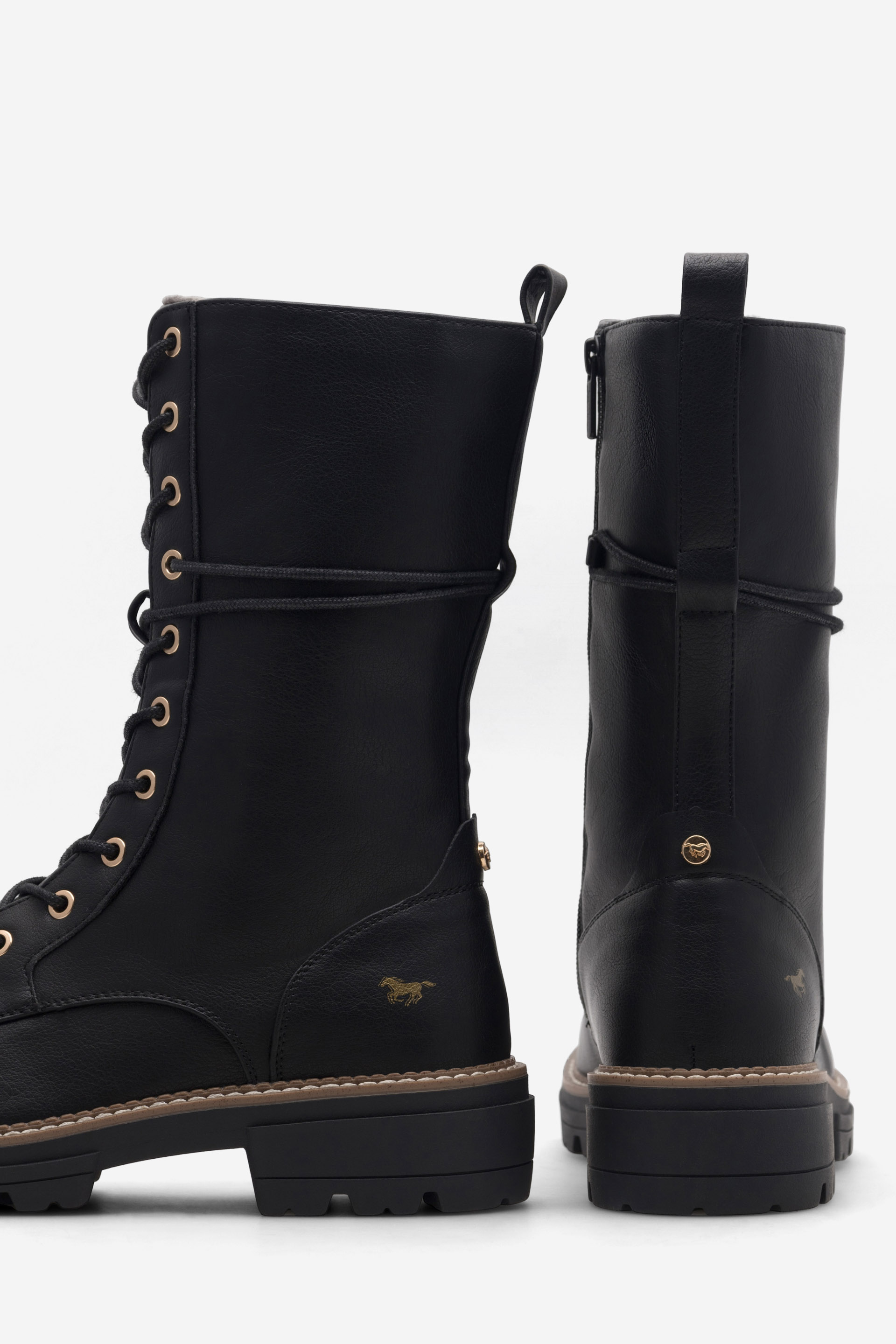 Gležnjarji z vezalkami Črna