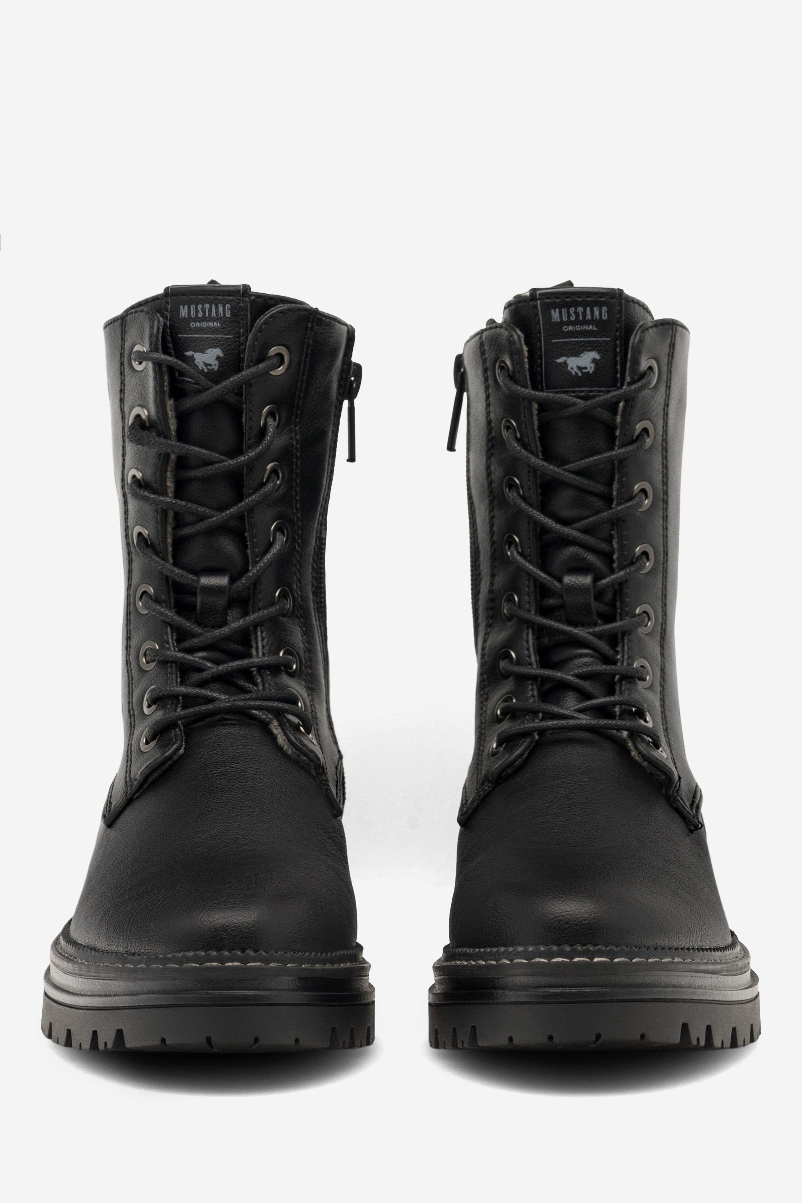 Gležnjarji z vezalkami Črna