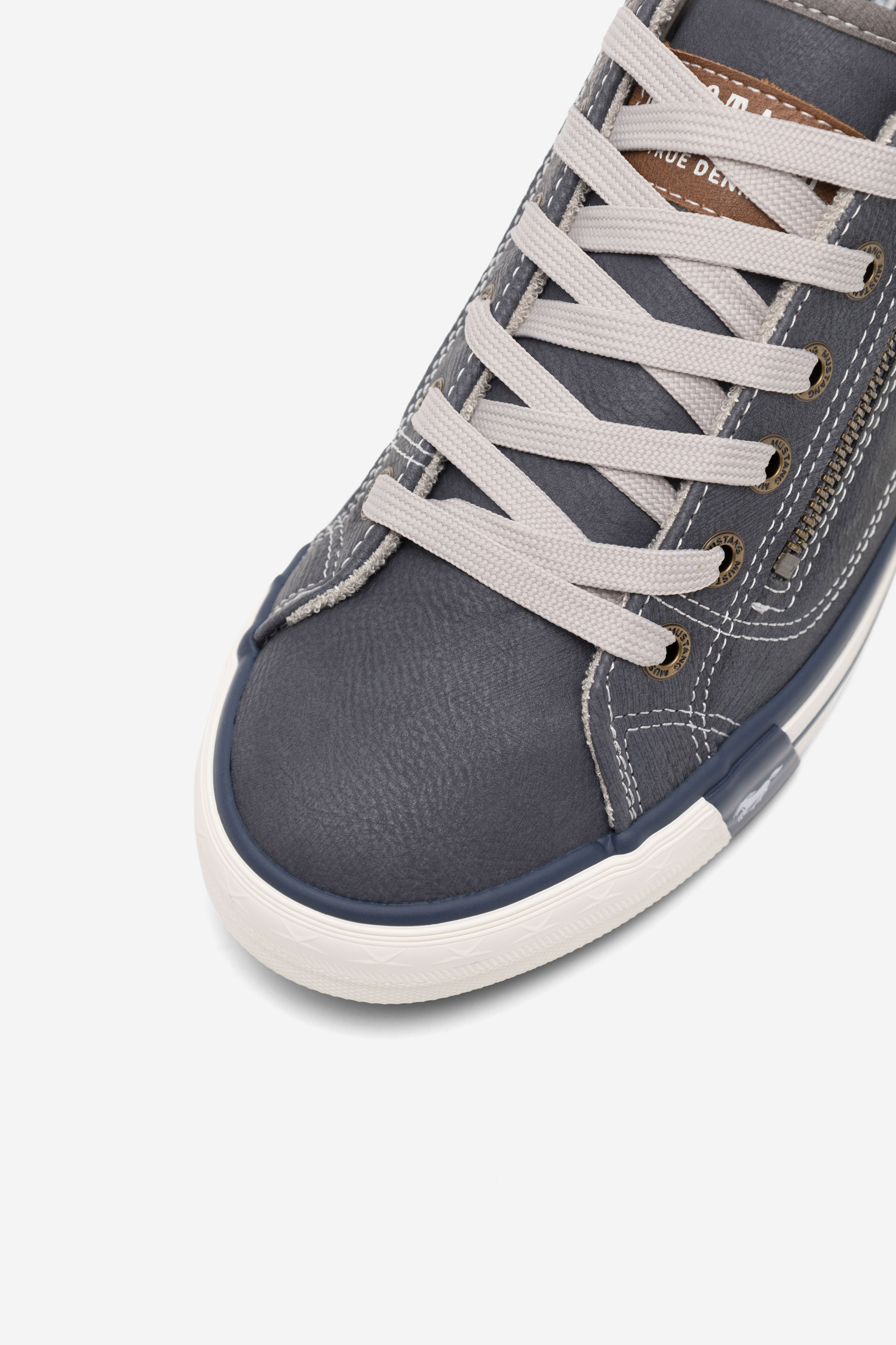 Platnene superge Mornarsko modra