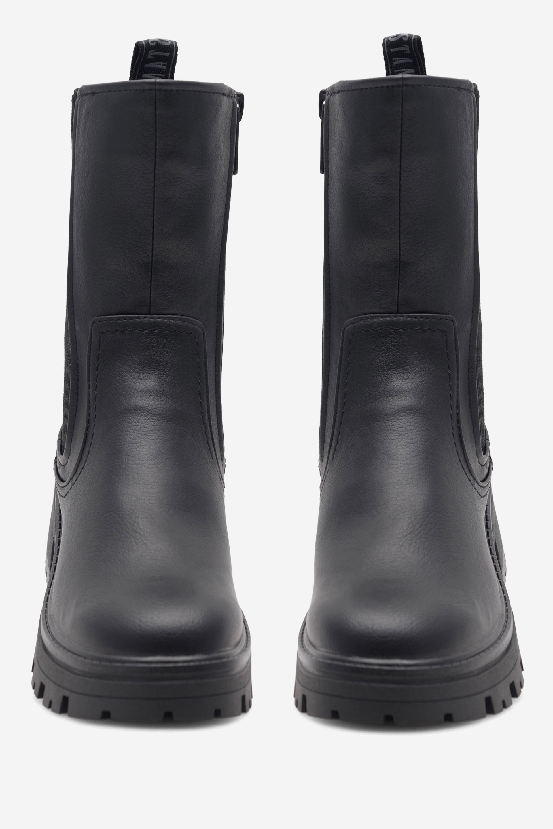 Gležnjarji chelsea Črna