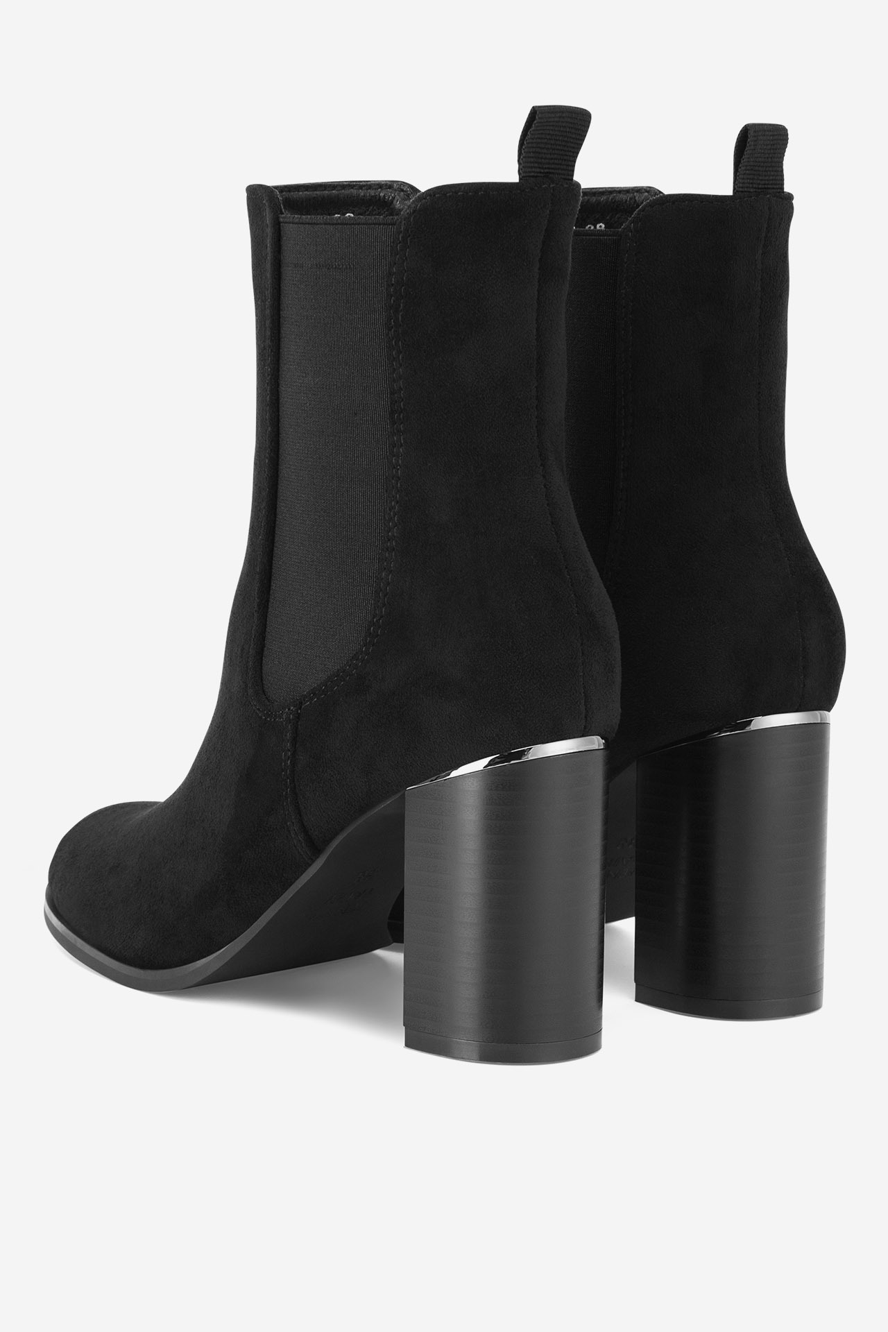 Kotníková obuv ČERNÁ