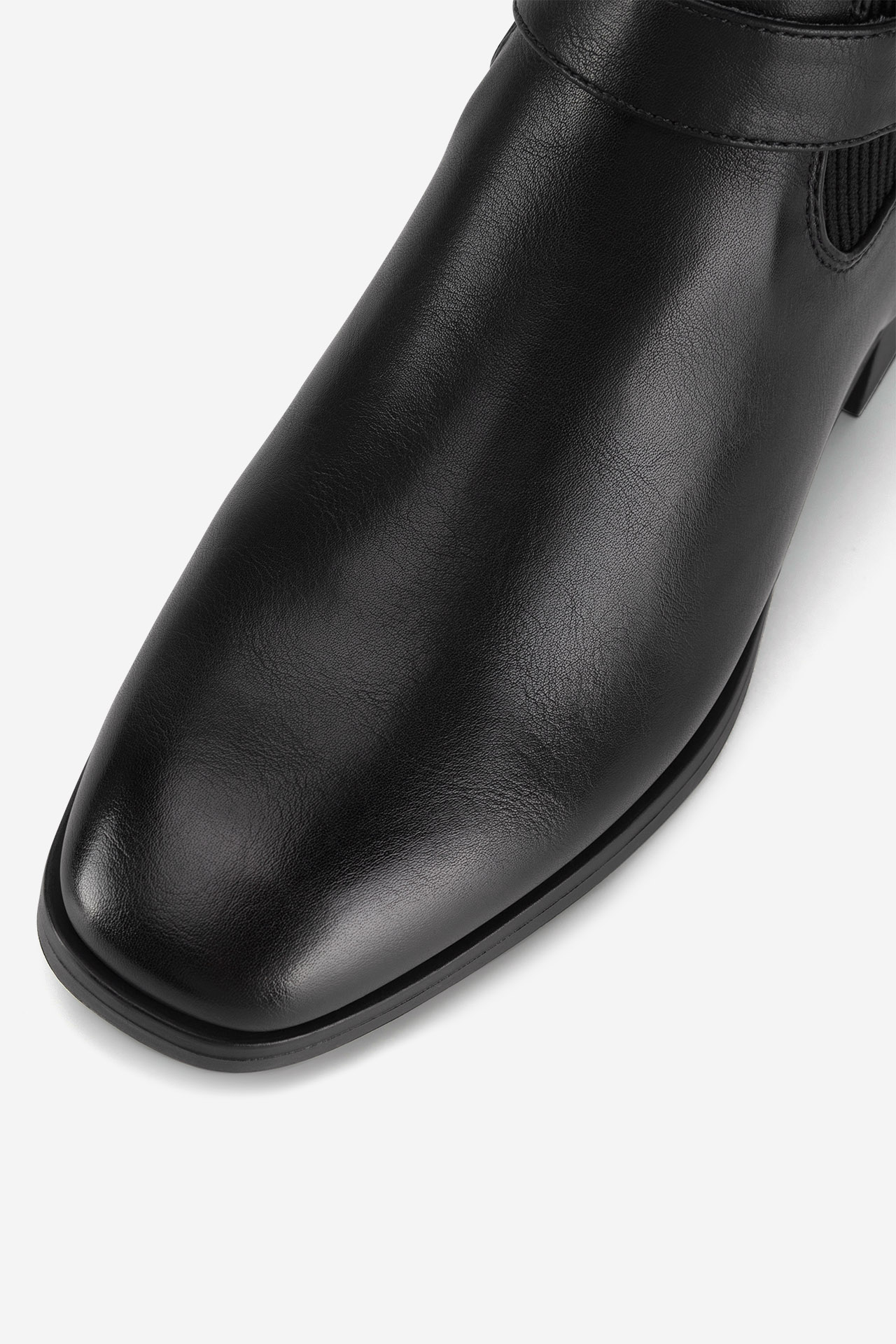 Kotníková obuv ČERNÁ