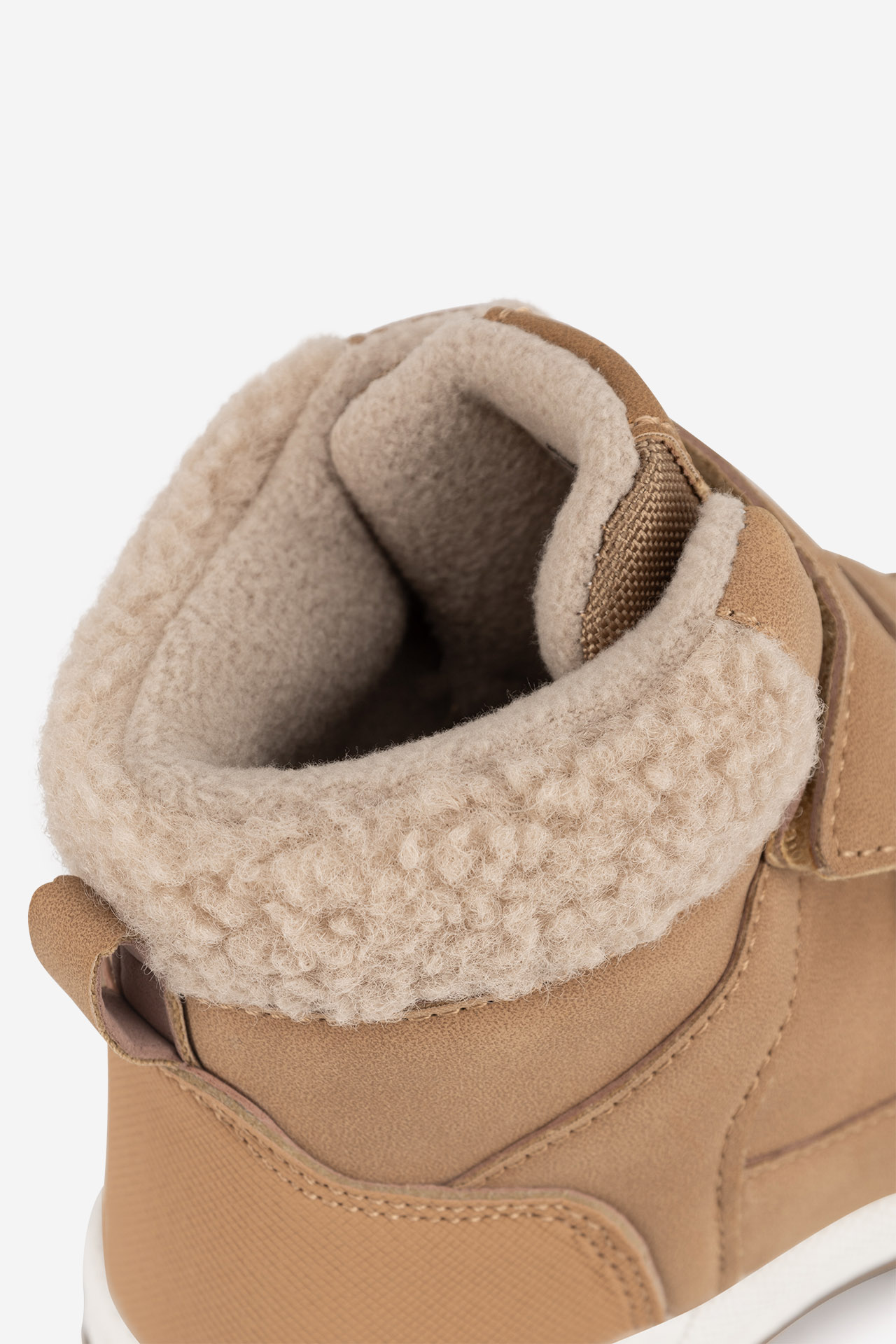 Gležnjarji z vezalkami Buff