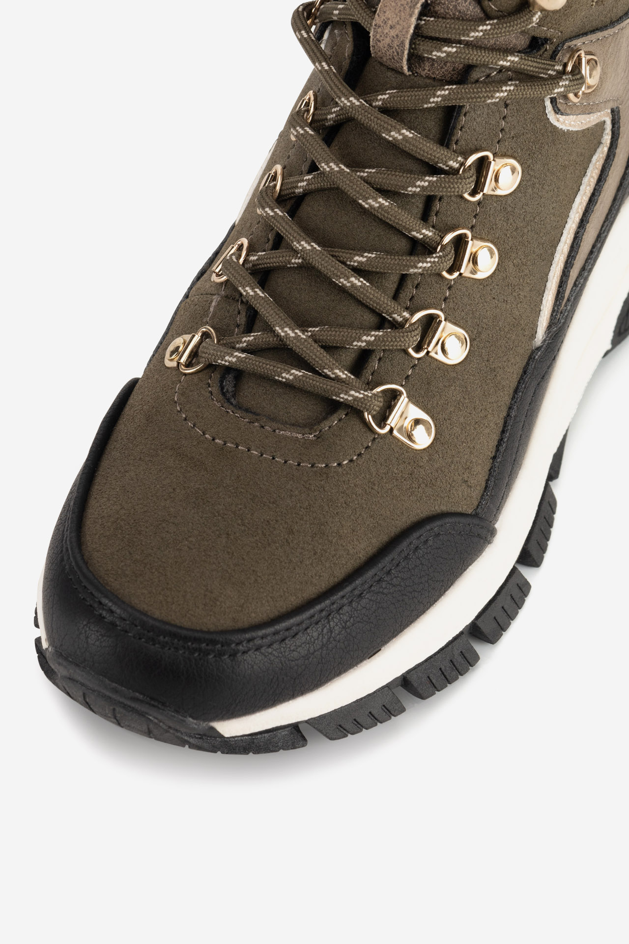 Šněrovací vyšší obuv ČERNÁ