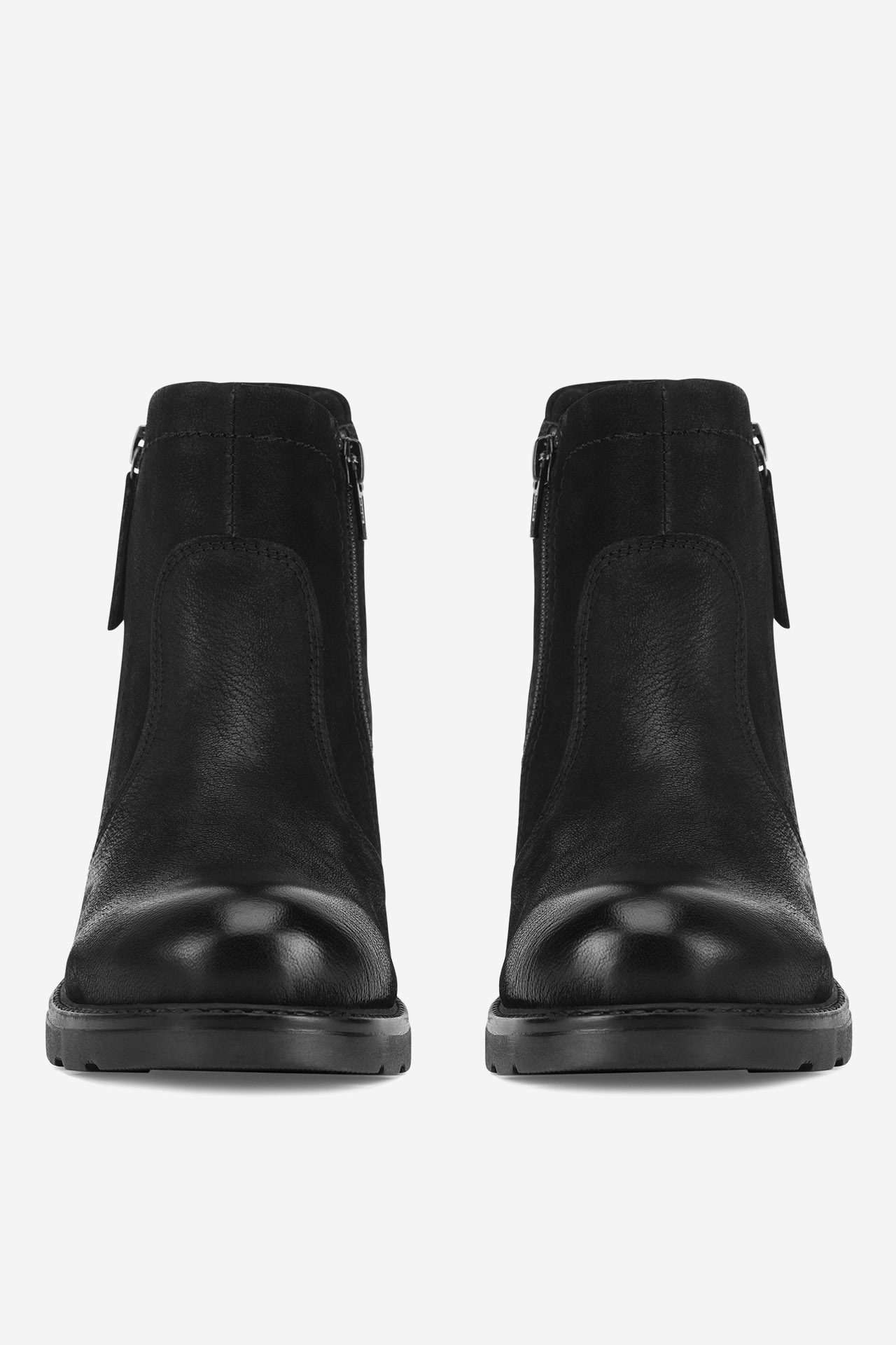 Kotníková obuv ČERNÁ