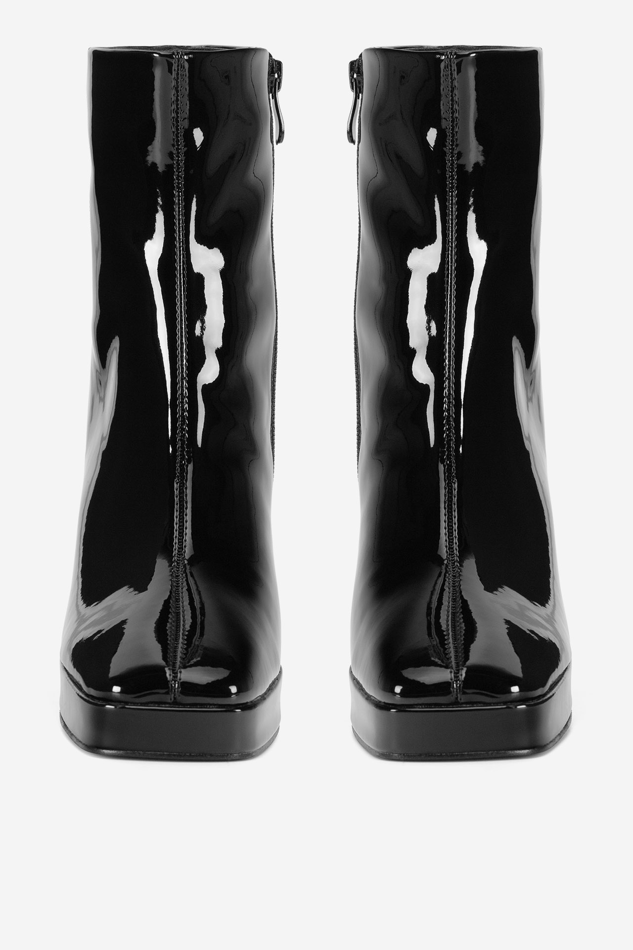 Kotníková obuv ČERNÁ