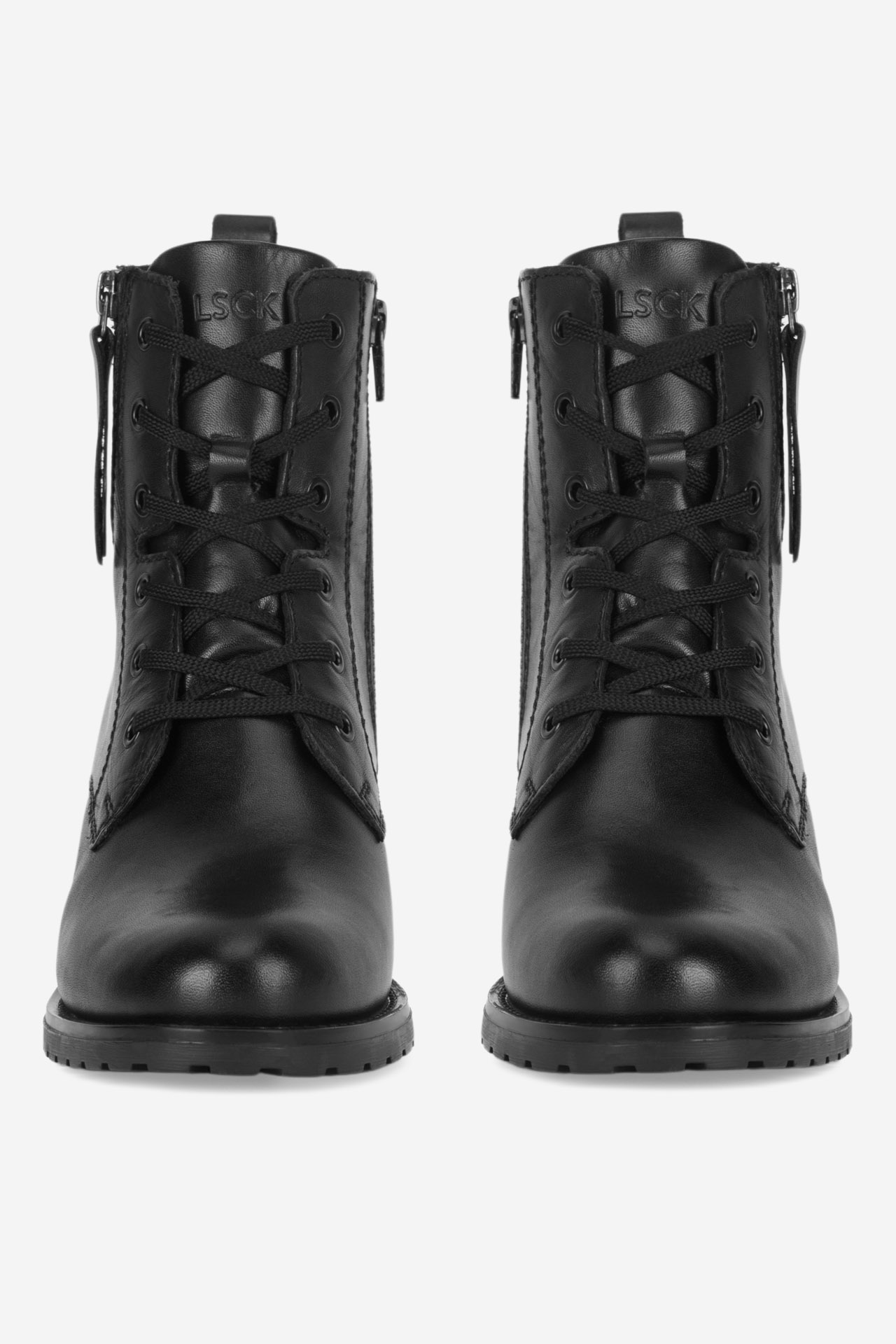 Šněrovací vyšší obuv ČERNÁ