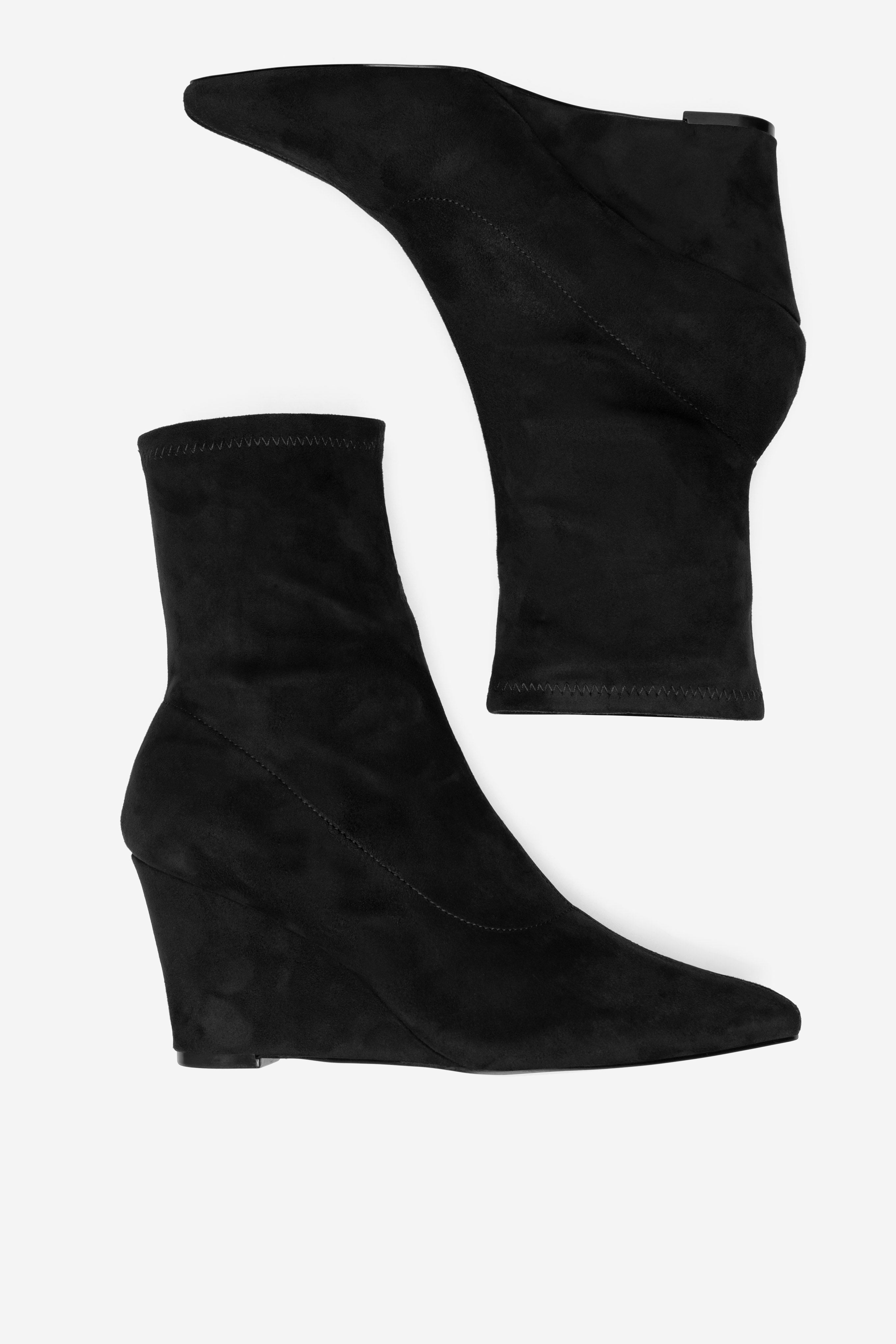 Kotníková obuv ČERNÁ