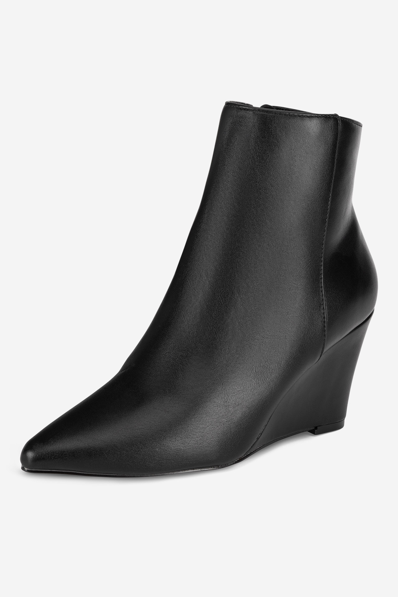 Kotníková obuv ČERNÁ