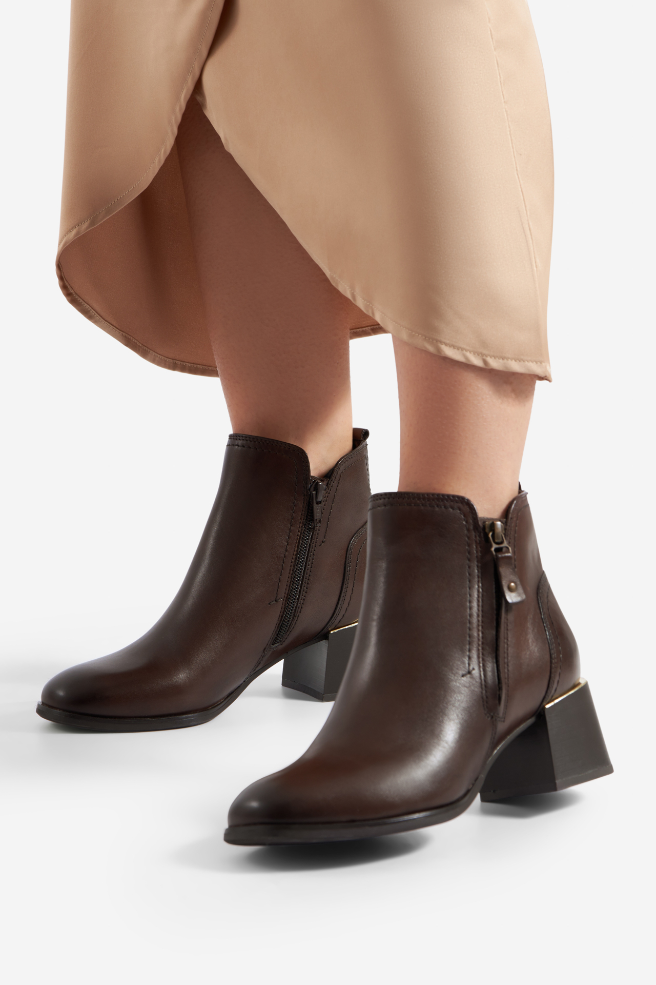 Kotníková obuv HNĚDÁ