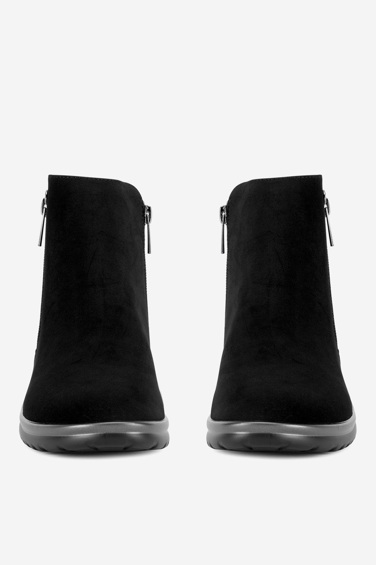 Kotníková obuv ČERNÁ