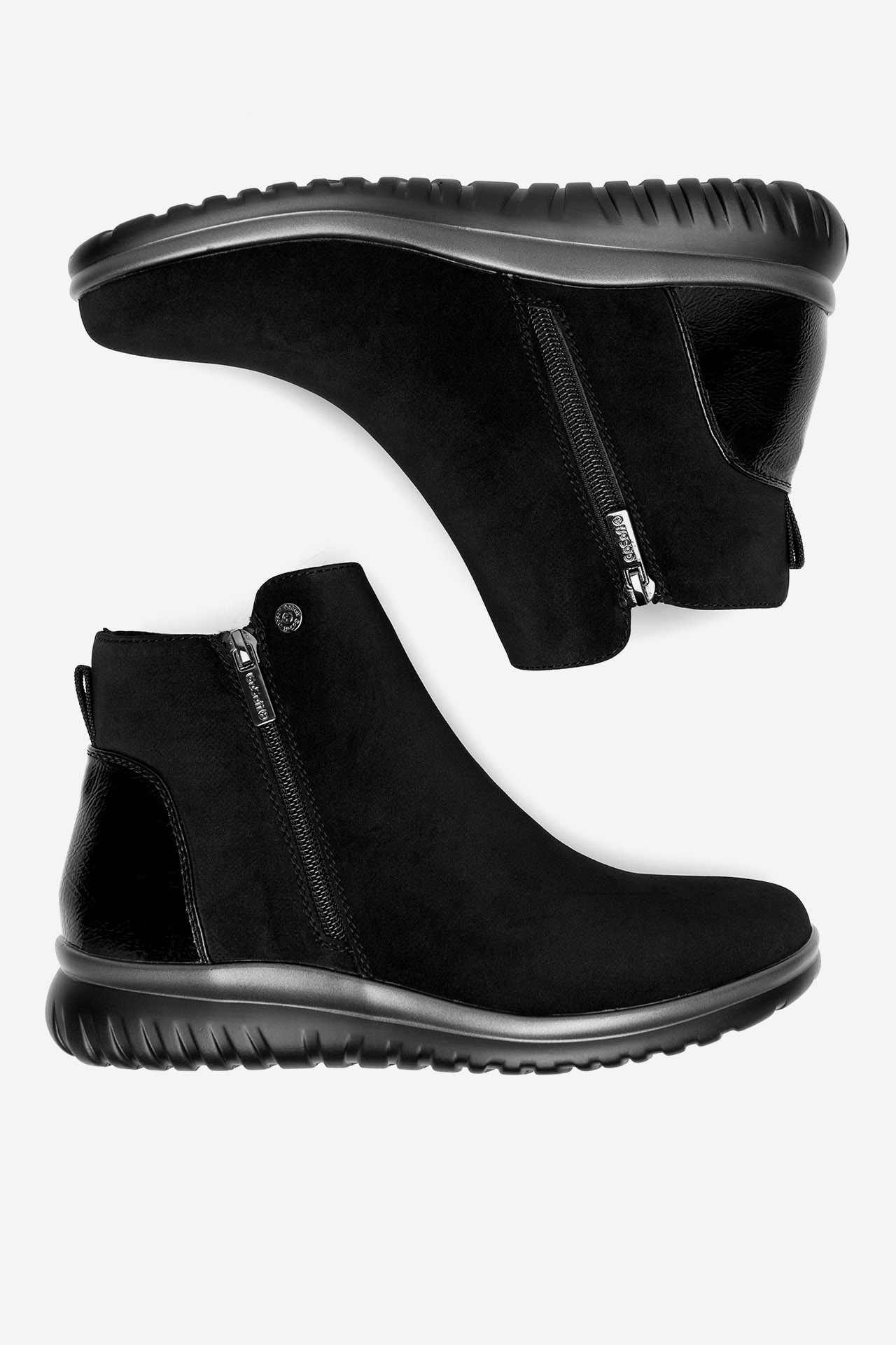 Kotníková obuv ČERNÁ