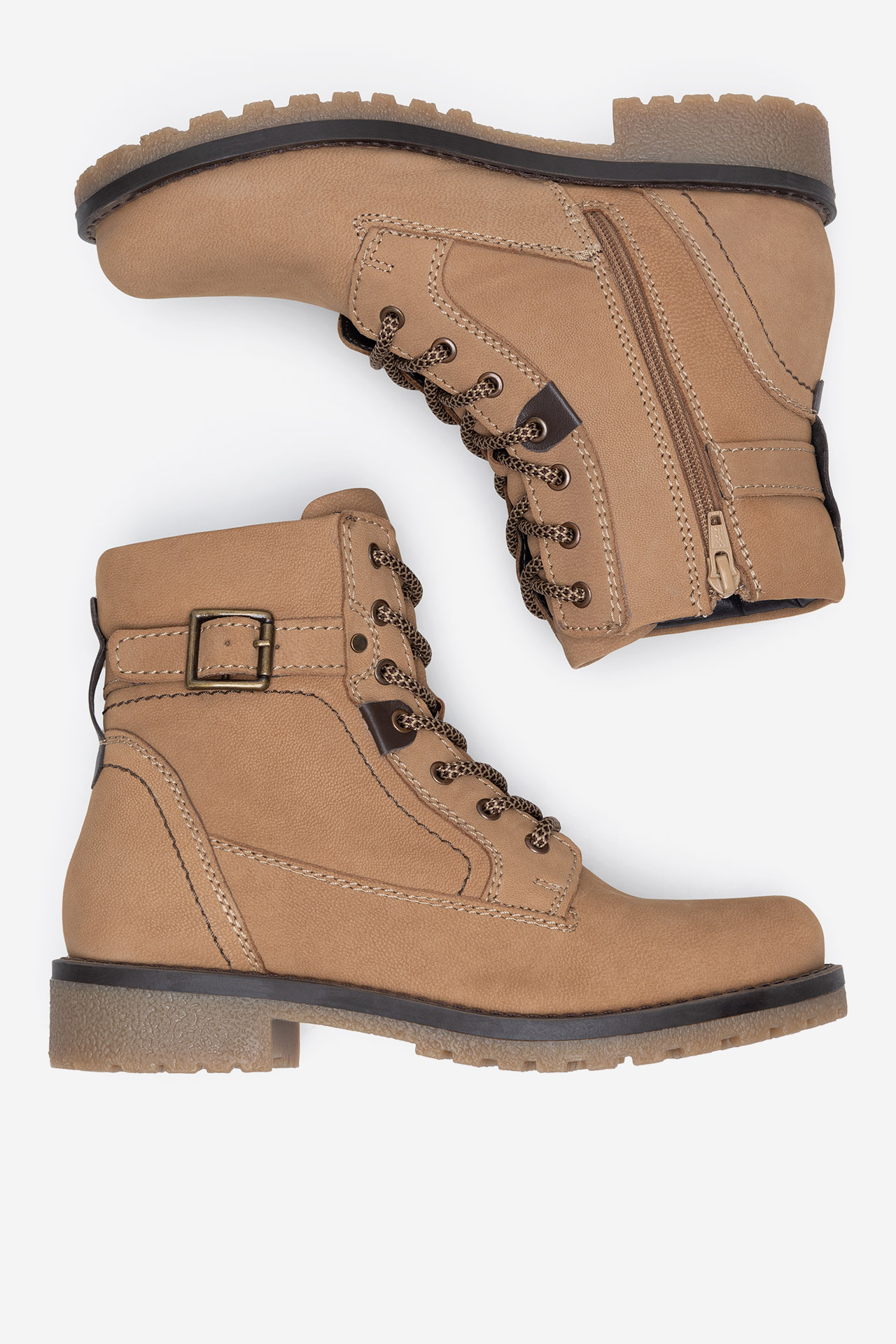 Šněrovací vyšší obuv CAMEL