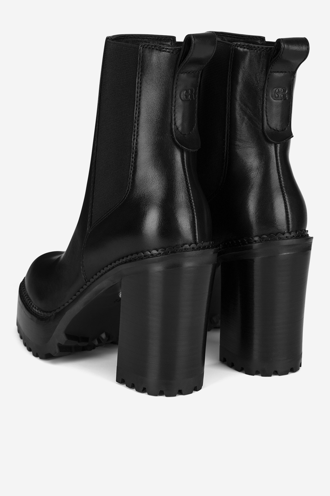 Kotníková obuv ČERNÁ