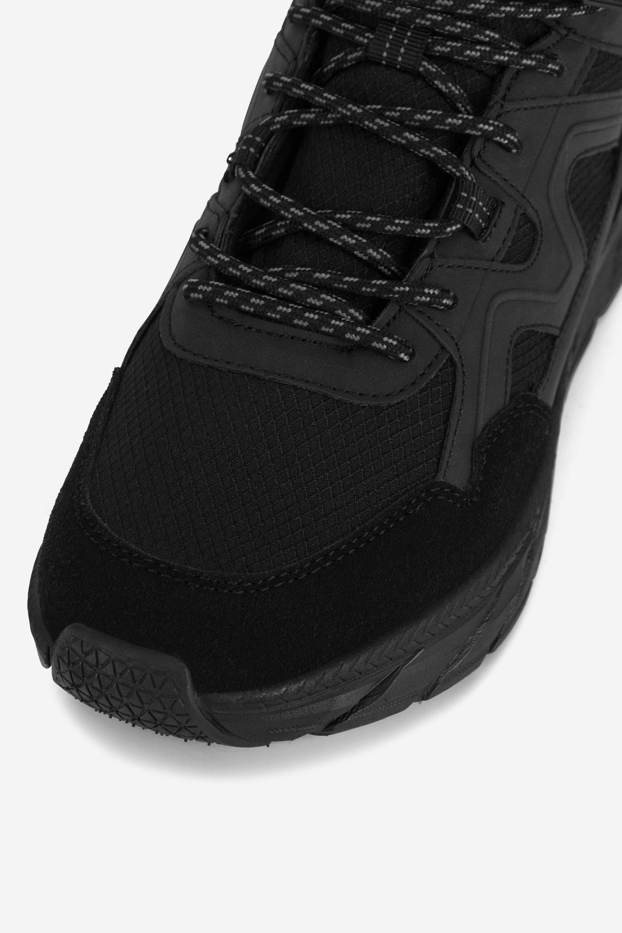 Šněrovací vyšší obuv ČERNÁ