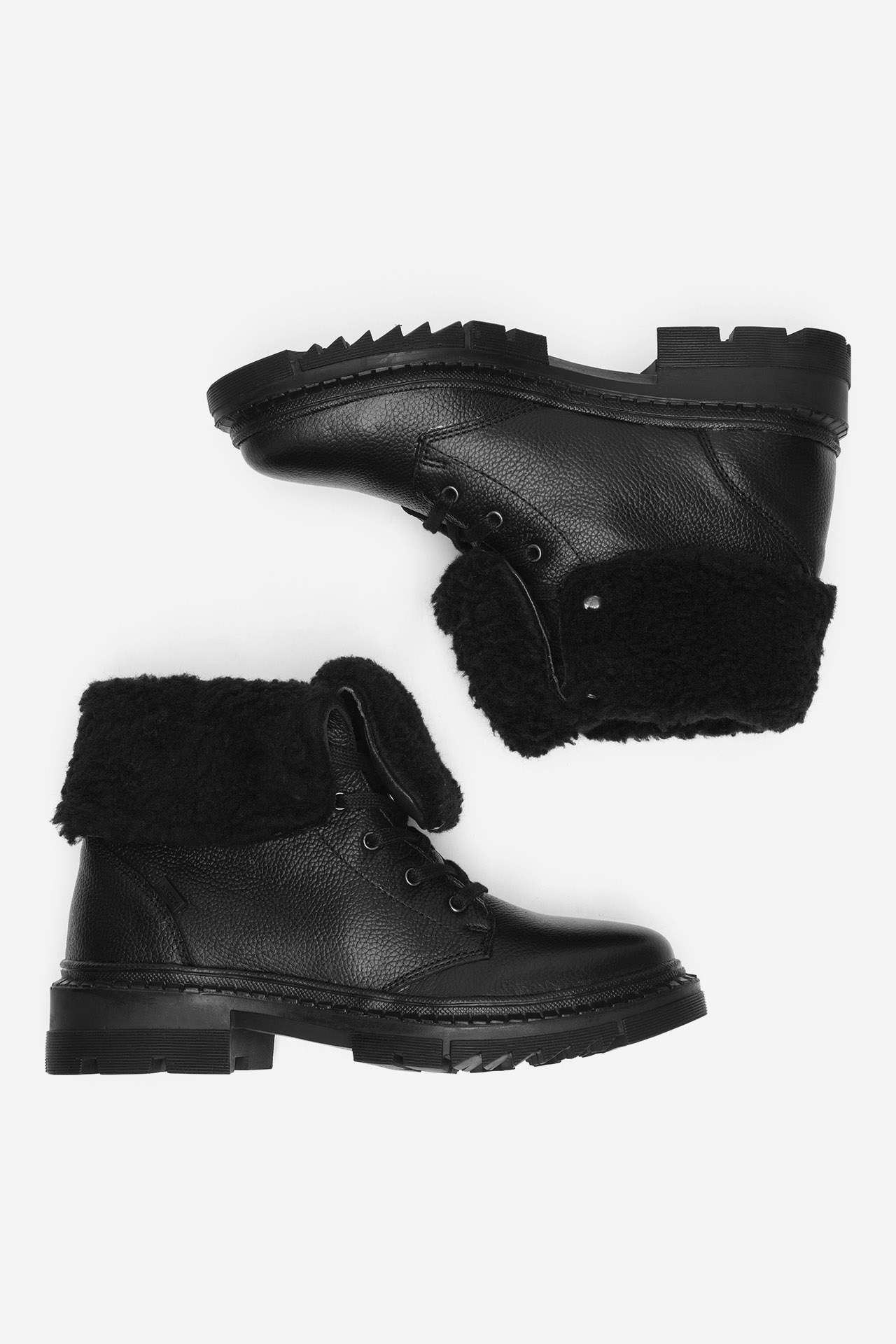 Šněrovací vyšší obuv ČERNÁ