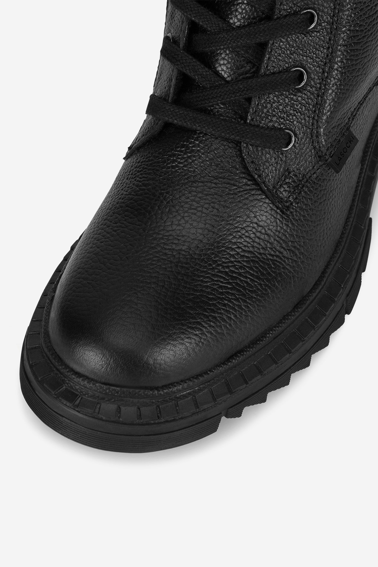 Šněrovací vyšší obuv ČERNÁ