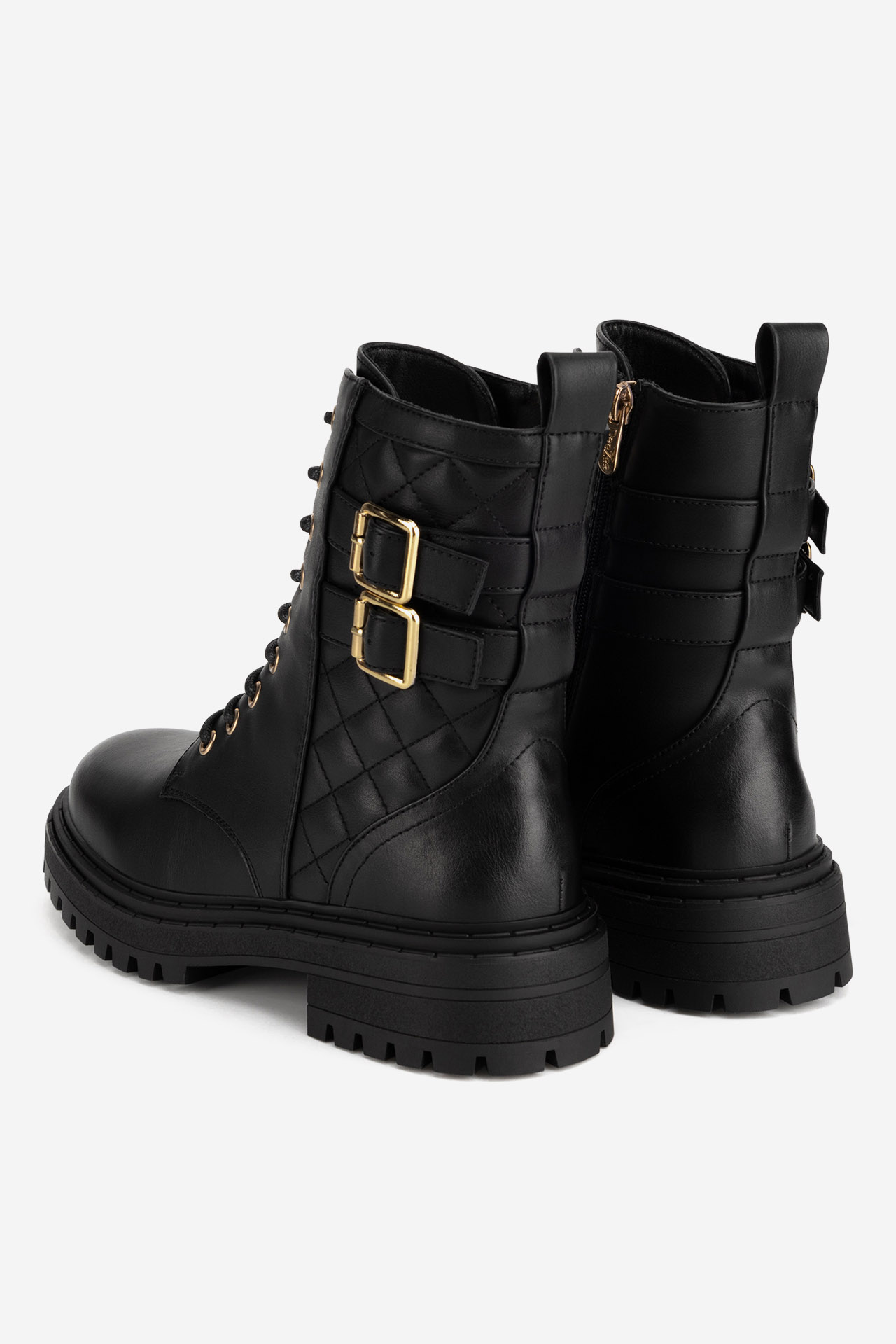 Šnurovacie topánky Čierna