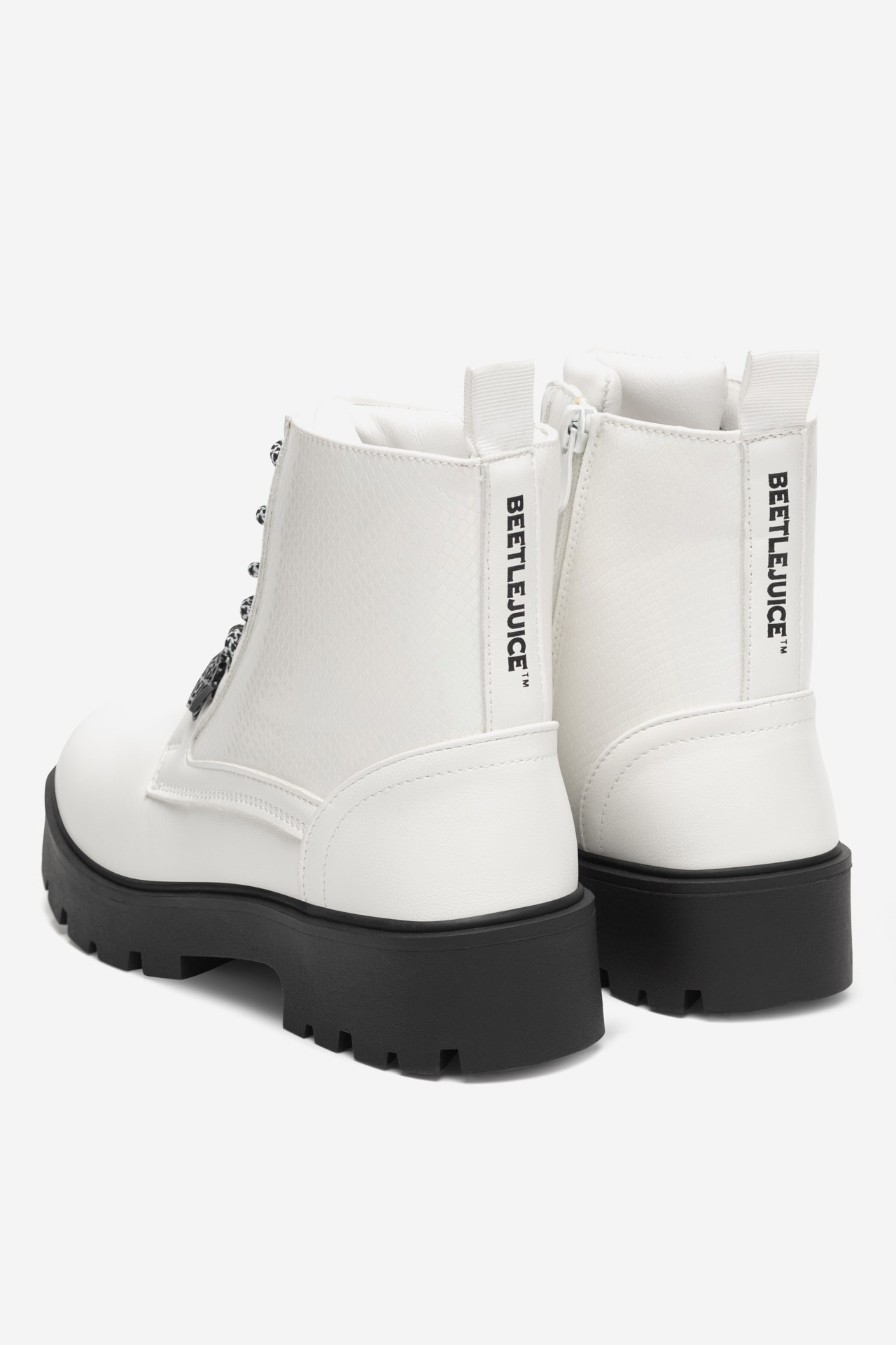 Šněrovací vyšší obuv BÍLÁ