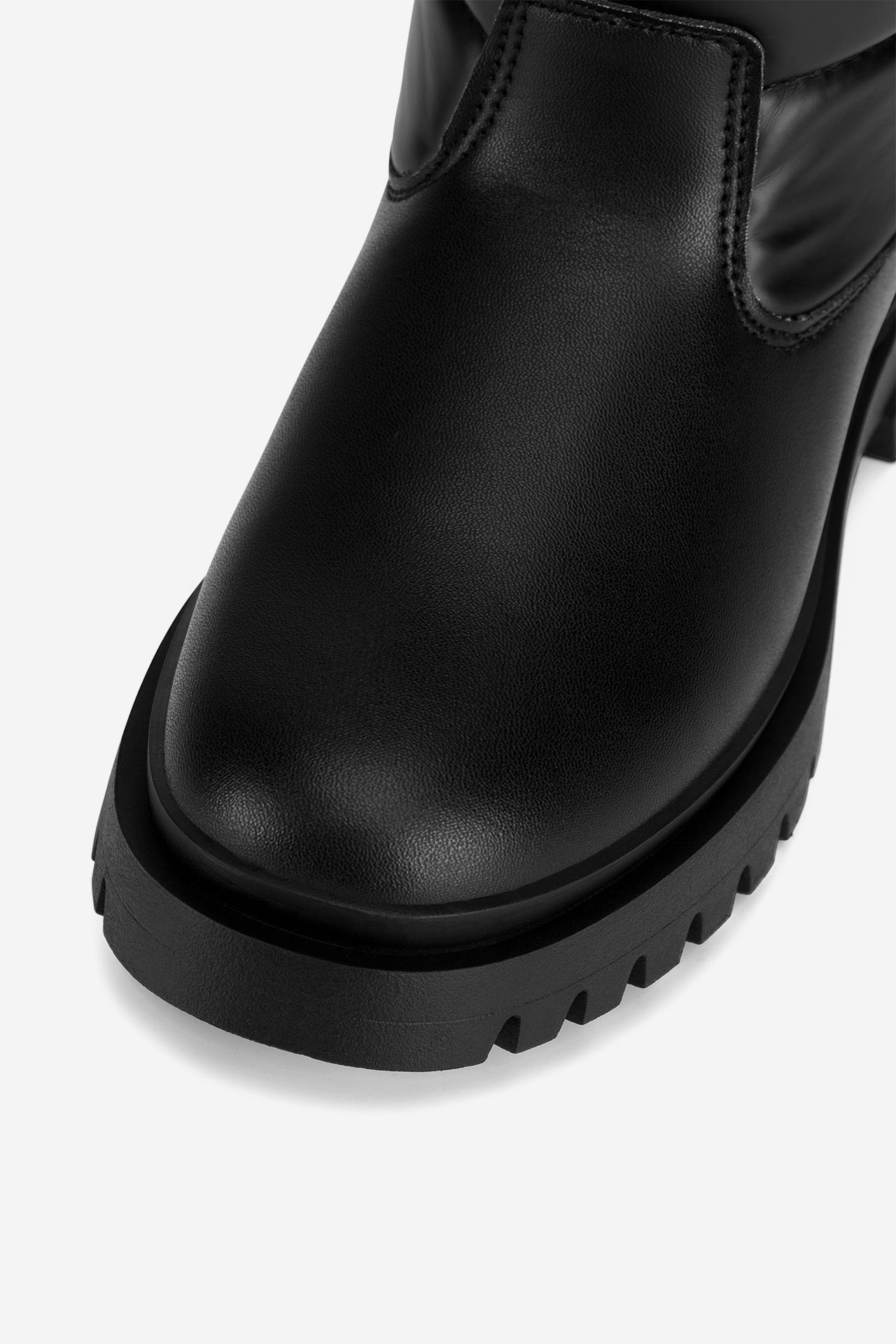 Škornji za sneg Črna