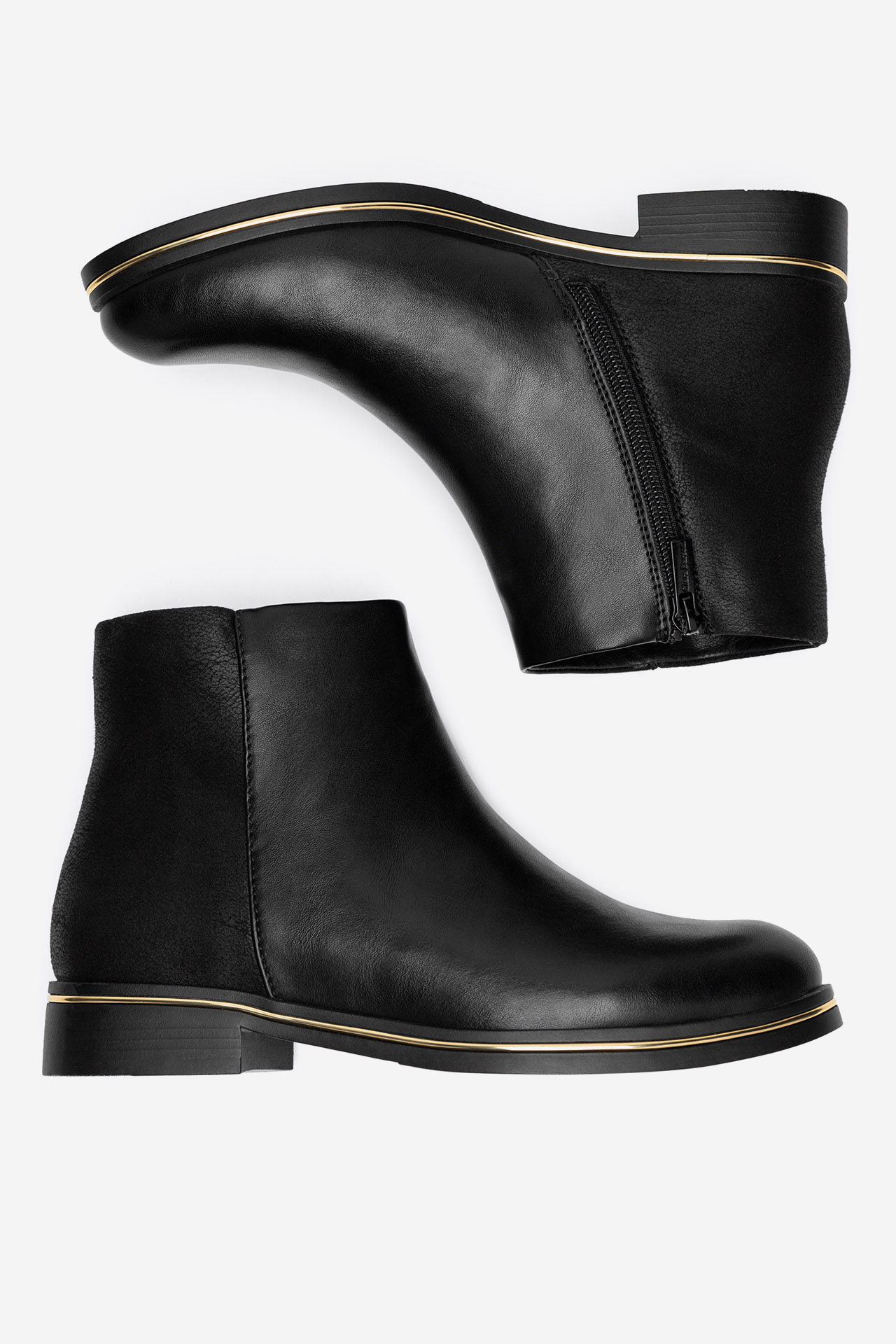 Kotníková obuv ČERNÁ