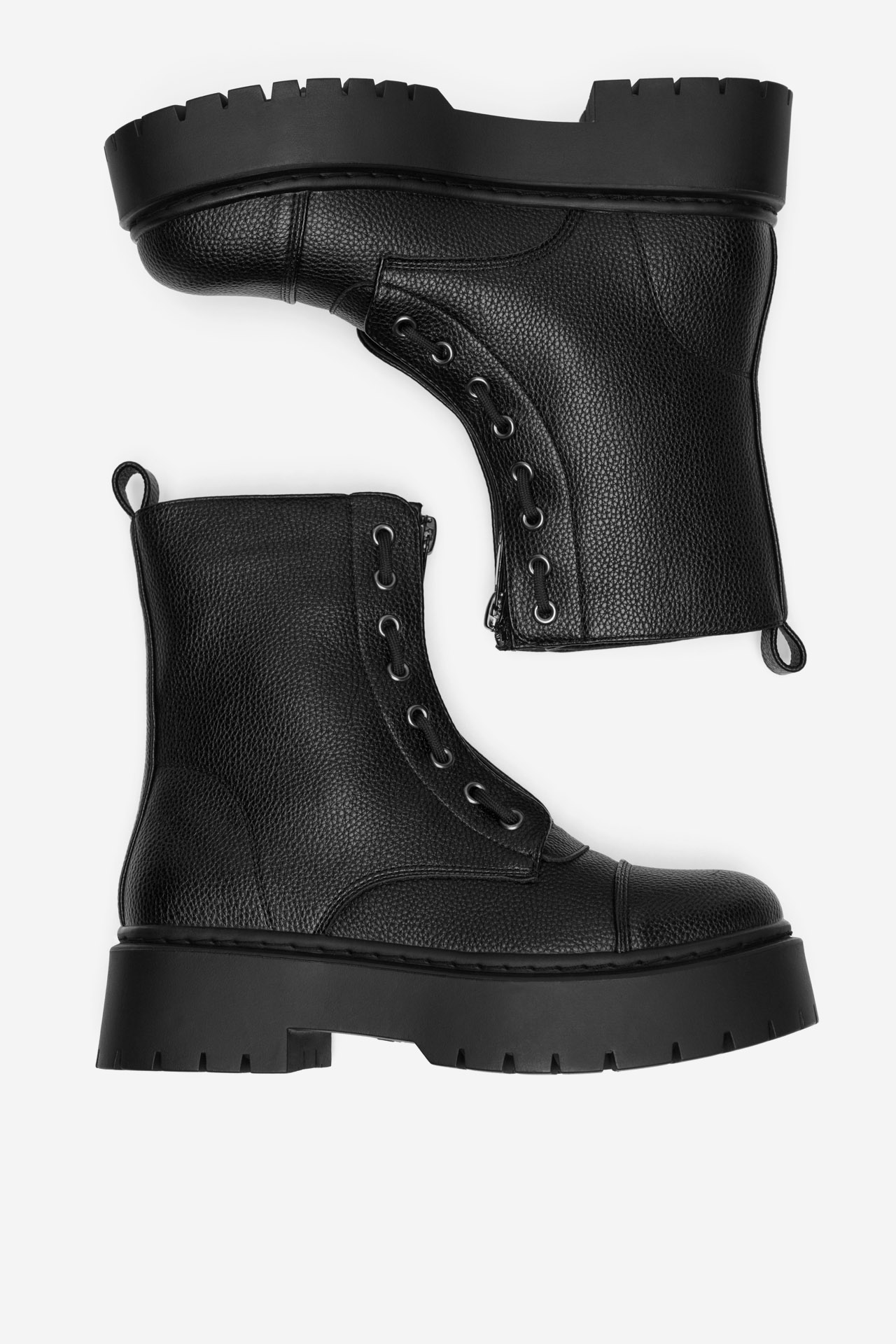 Kotníková obuv ČERNÁ