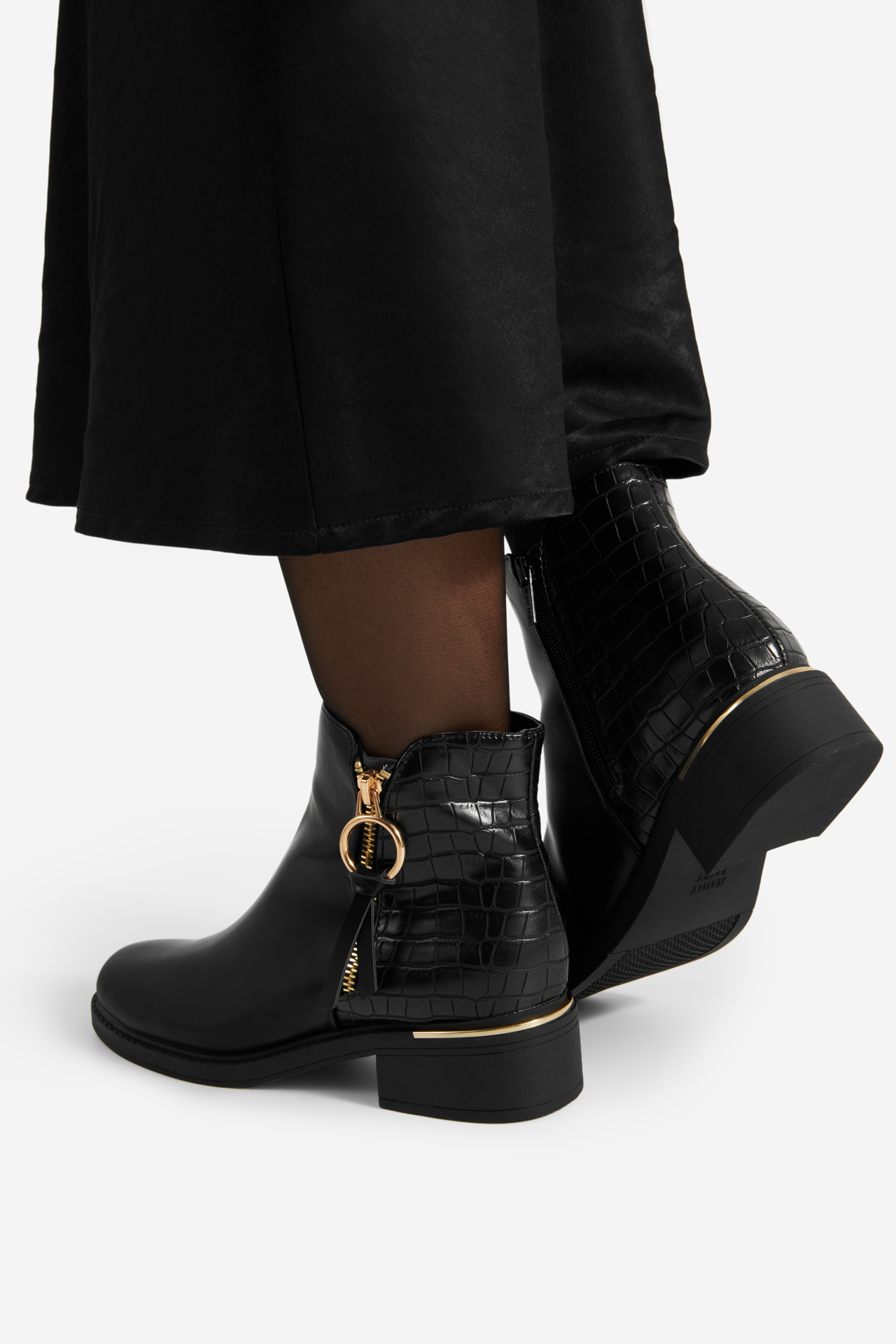 Kotníková obuv ČERNÁ