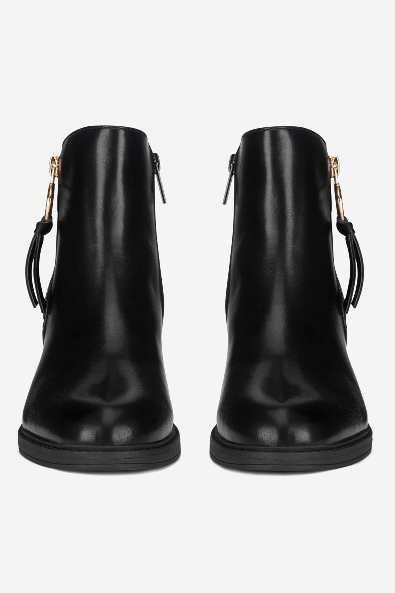 Kotníková obuv ČERNÁ