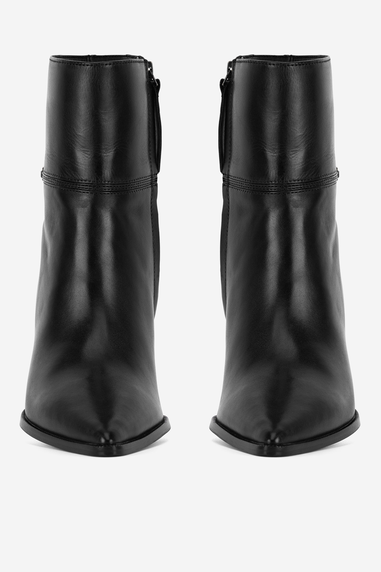 Kotníková obuv ČERNÁ