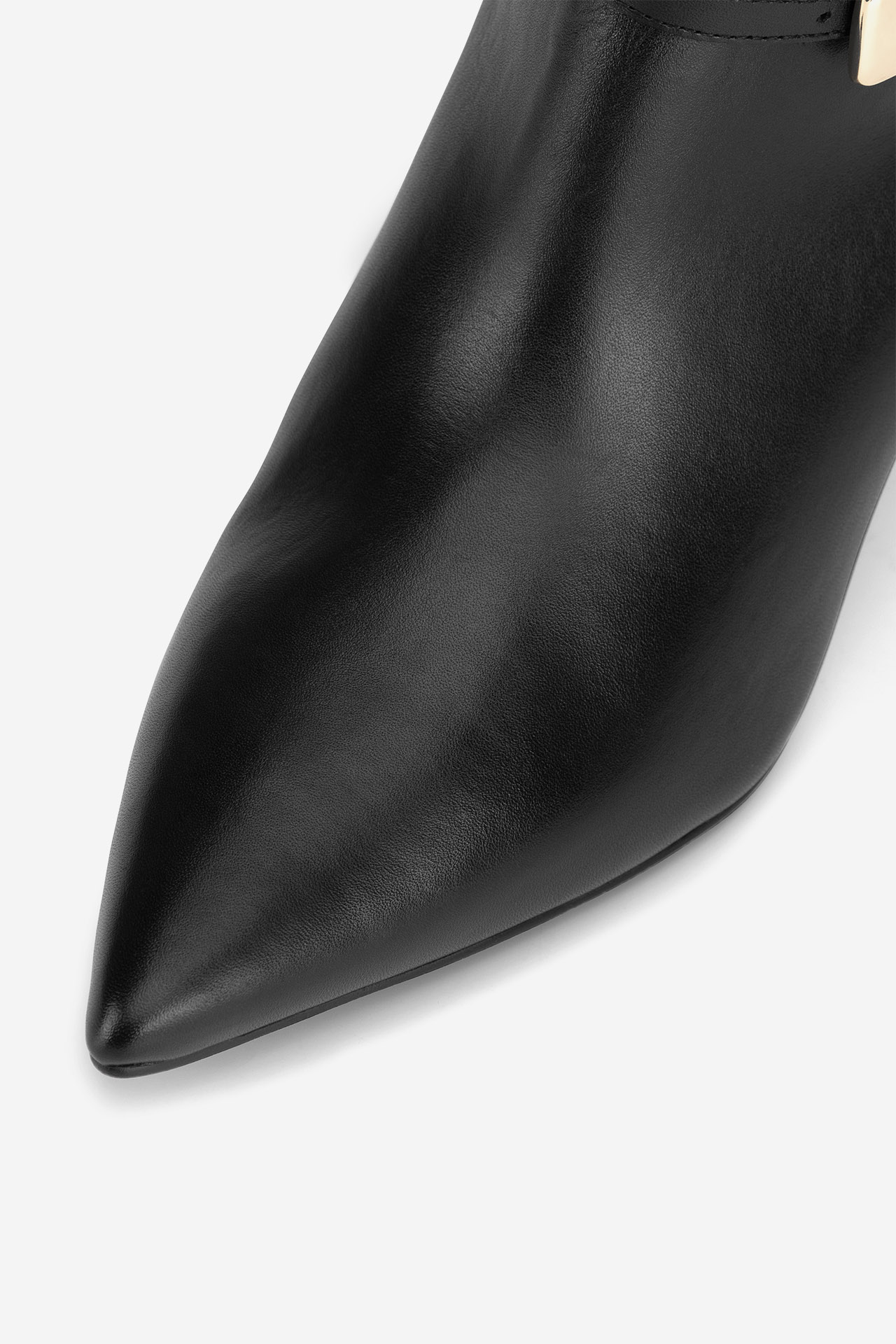 Kotníková obuv ČERNÁ