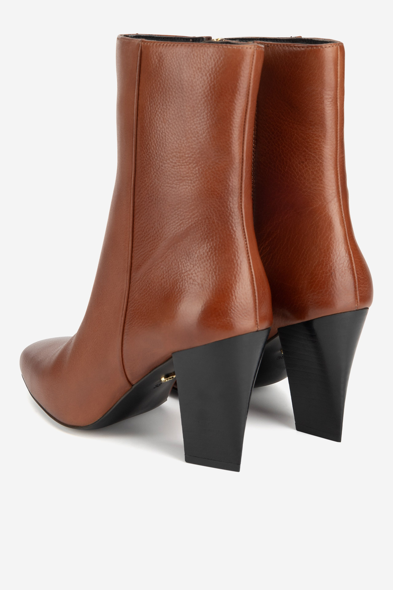 Kotníková obuv HNĚDÁ