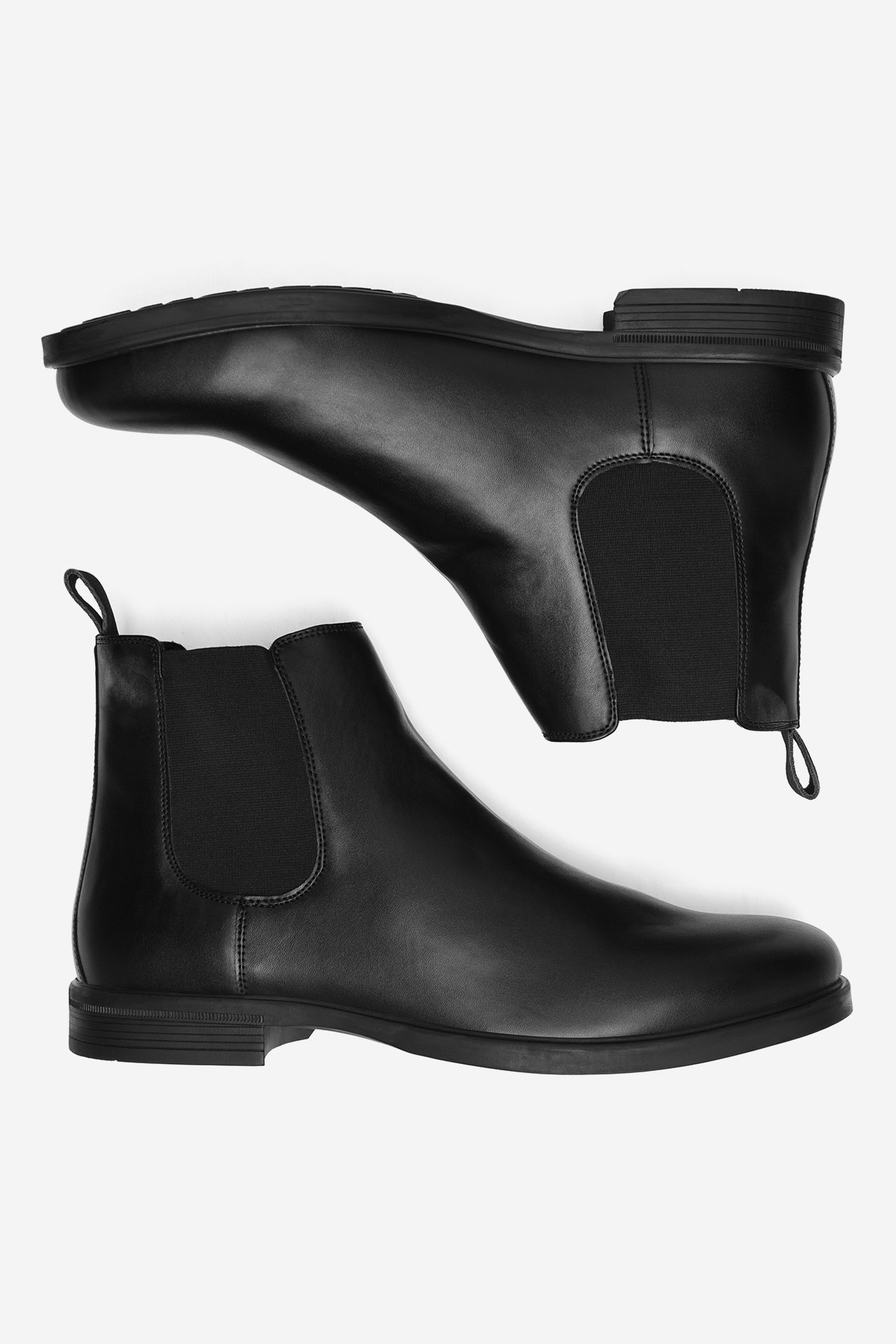 Gležnjarji chelsea Črna