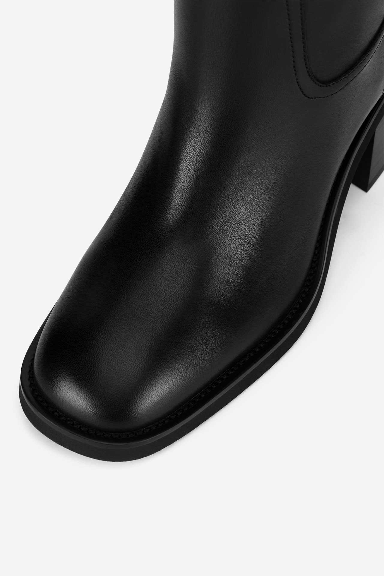 Zimski škornji Črna