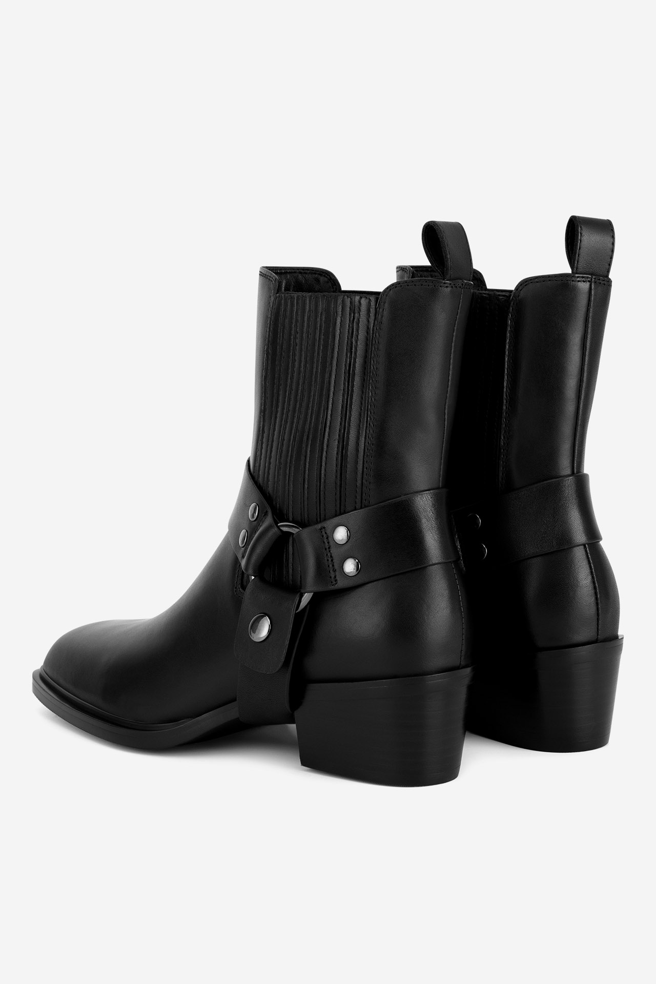 Kotníková obuv ČERNÁ