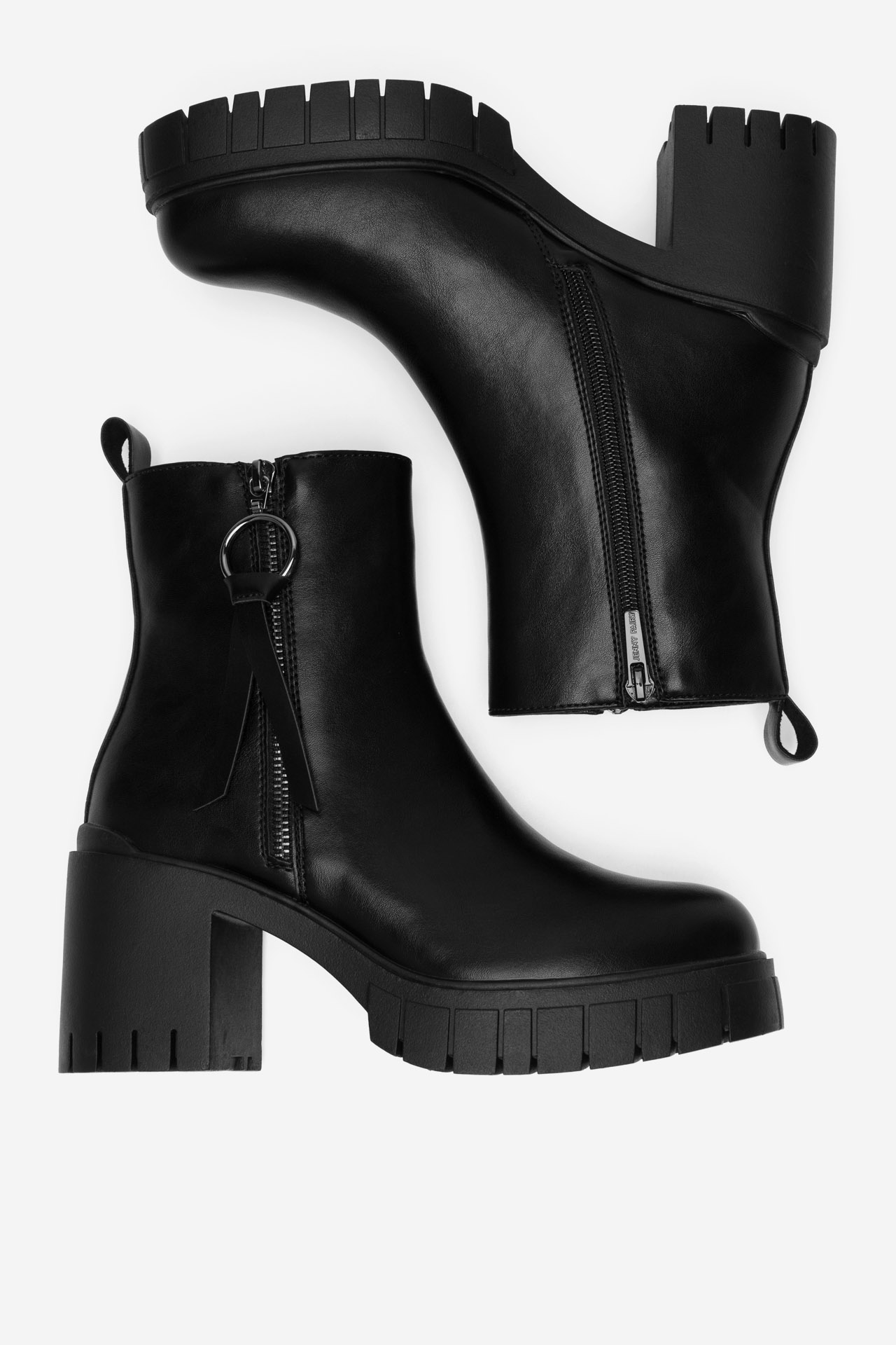 Kotníková obuv ČERNÁ