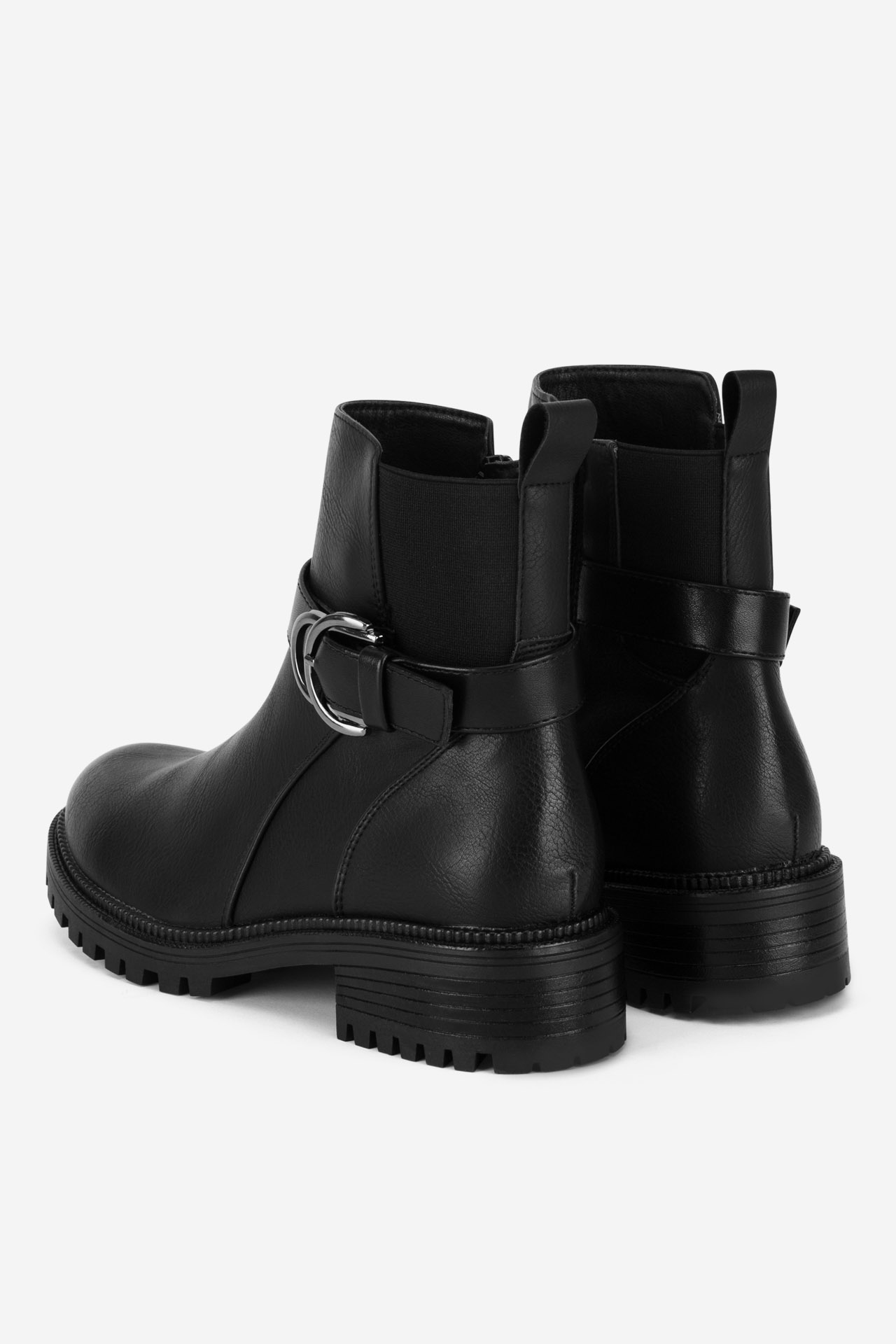 Kotníková obuv ČERNÁ