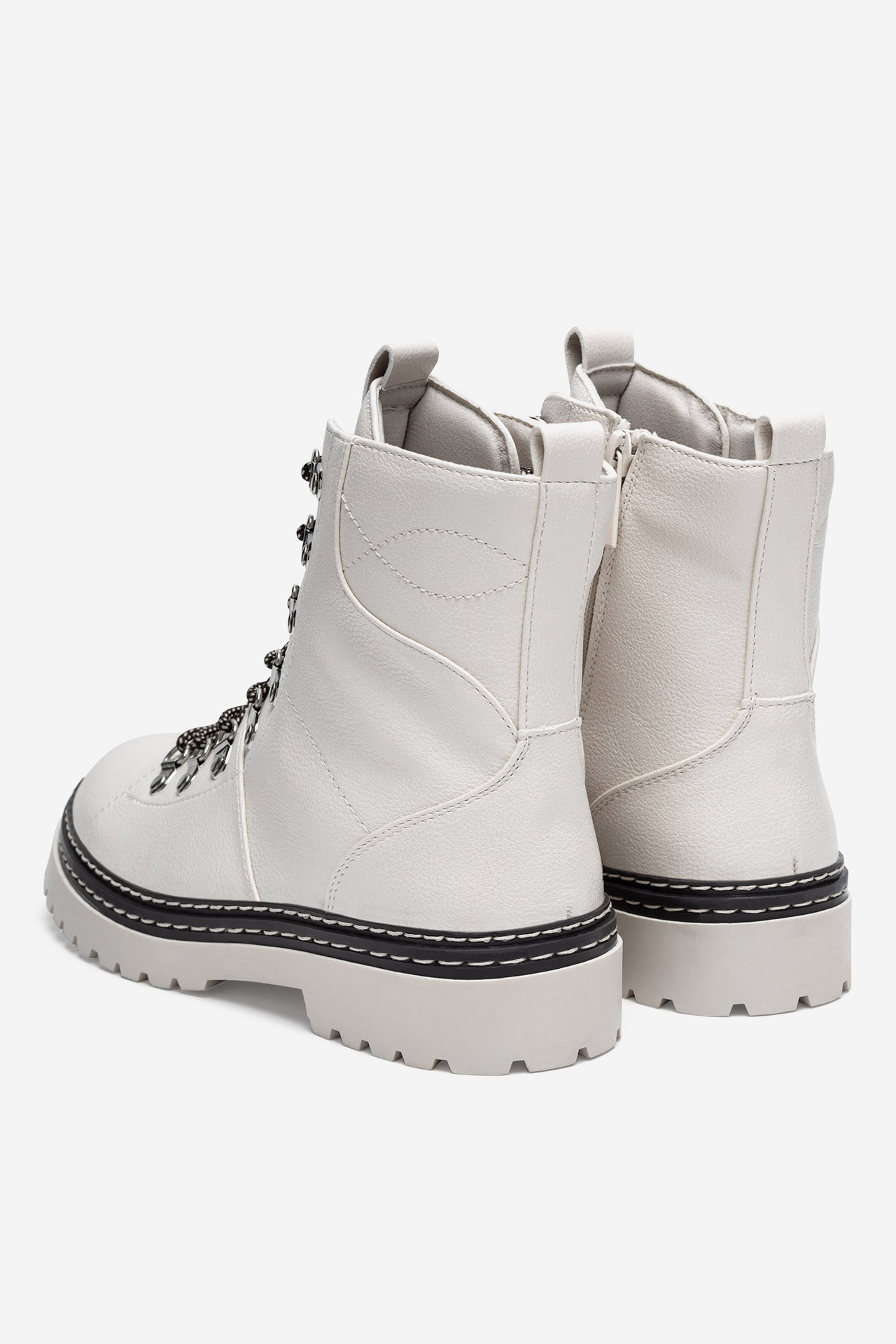 Šněrovací vyšší obuv BÉŽOVÁ