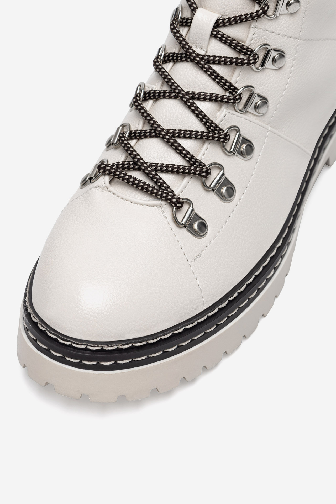 Šněrovací vyšší obuv BÉŽOVÁ